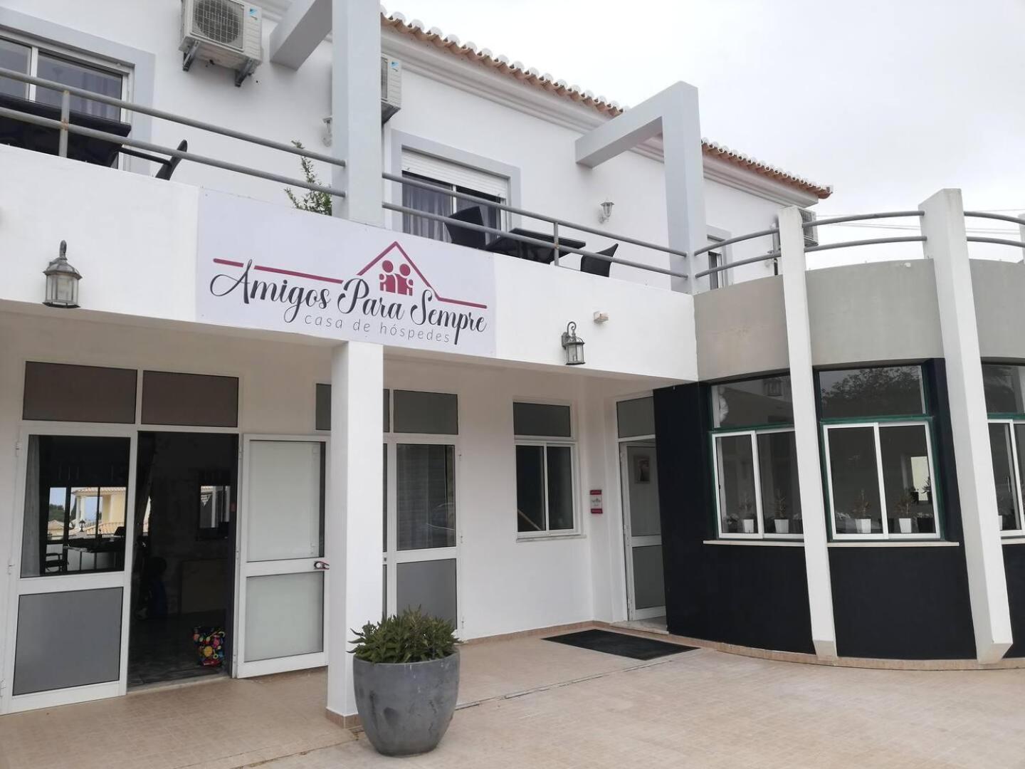Guest house Amigos Sempre -