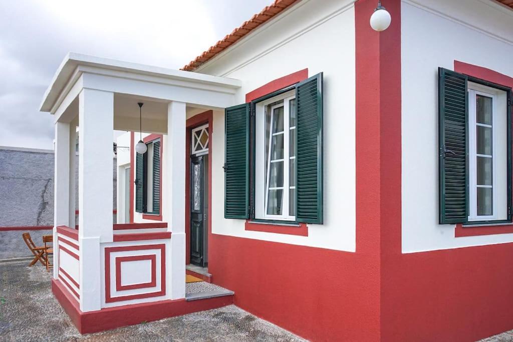 Renovated Traditional House W 3br & Outdoor Space Villa Funchal (Madeira)