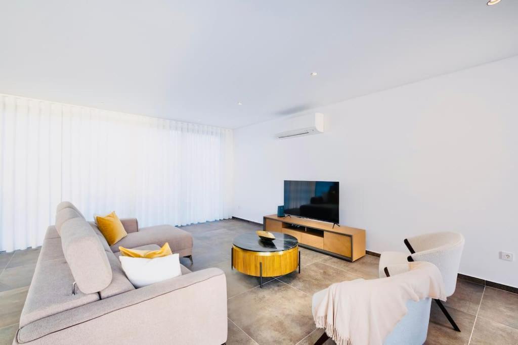 Cales E Chadas By Your Madeira Holiday home Arco da Calheta (Madeira)