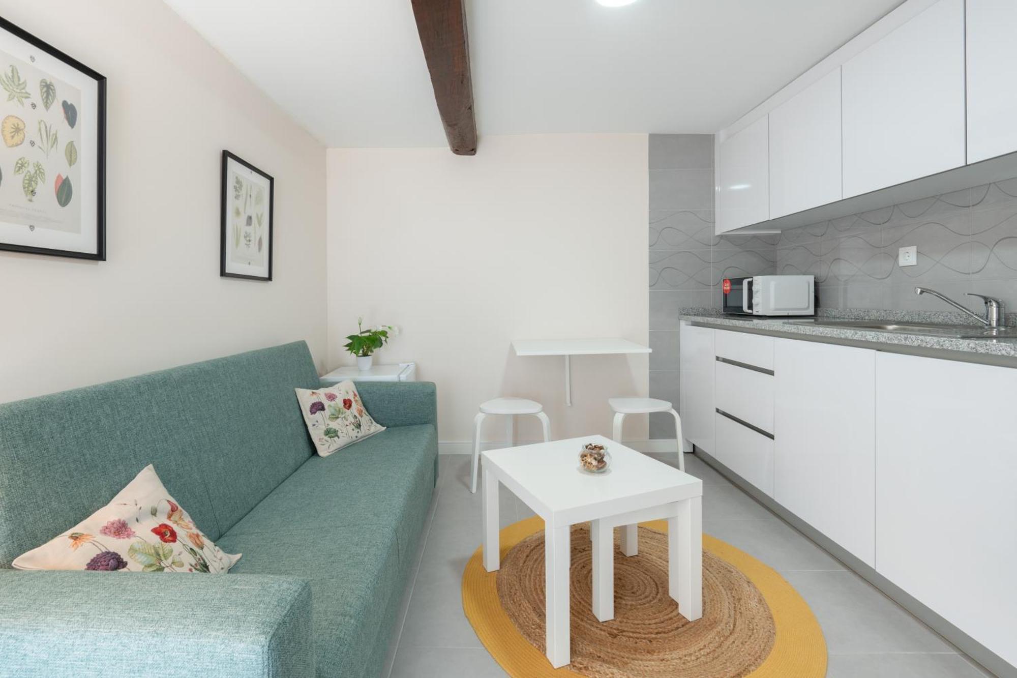 Host Wise - Solar De Pisoes Apartment