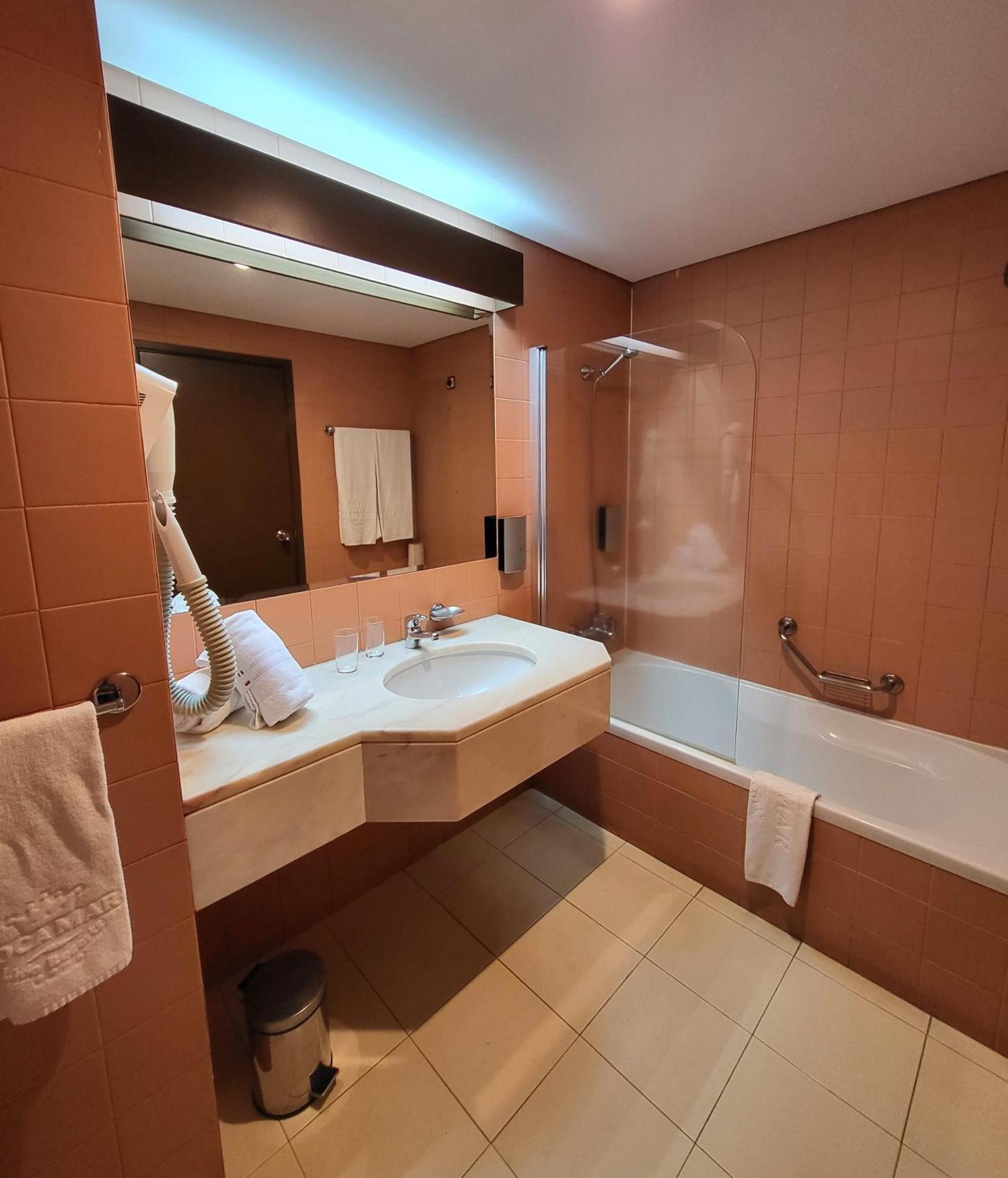 Hotel Cais Da Oliveira Canico (Madeira)