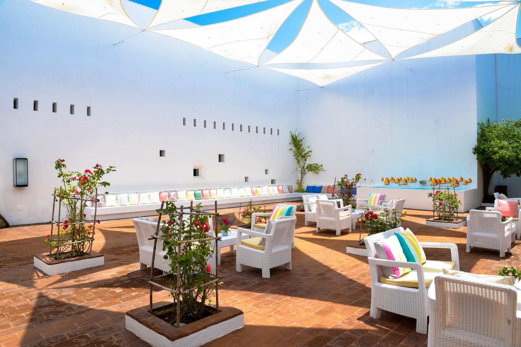 Hotel The Lince Ecorkhotel 4*