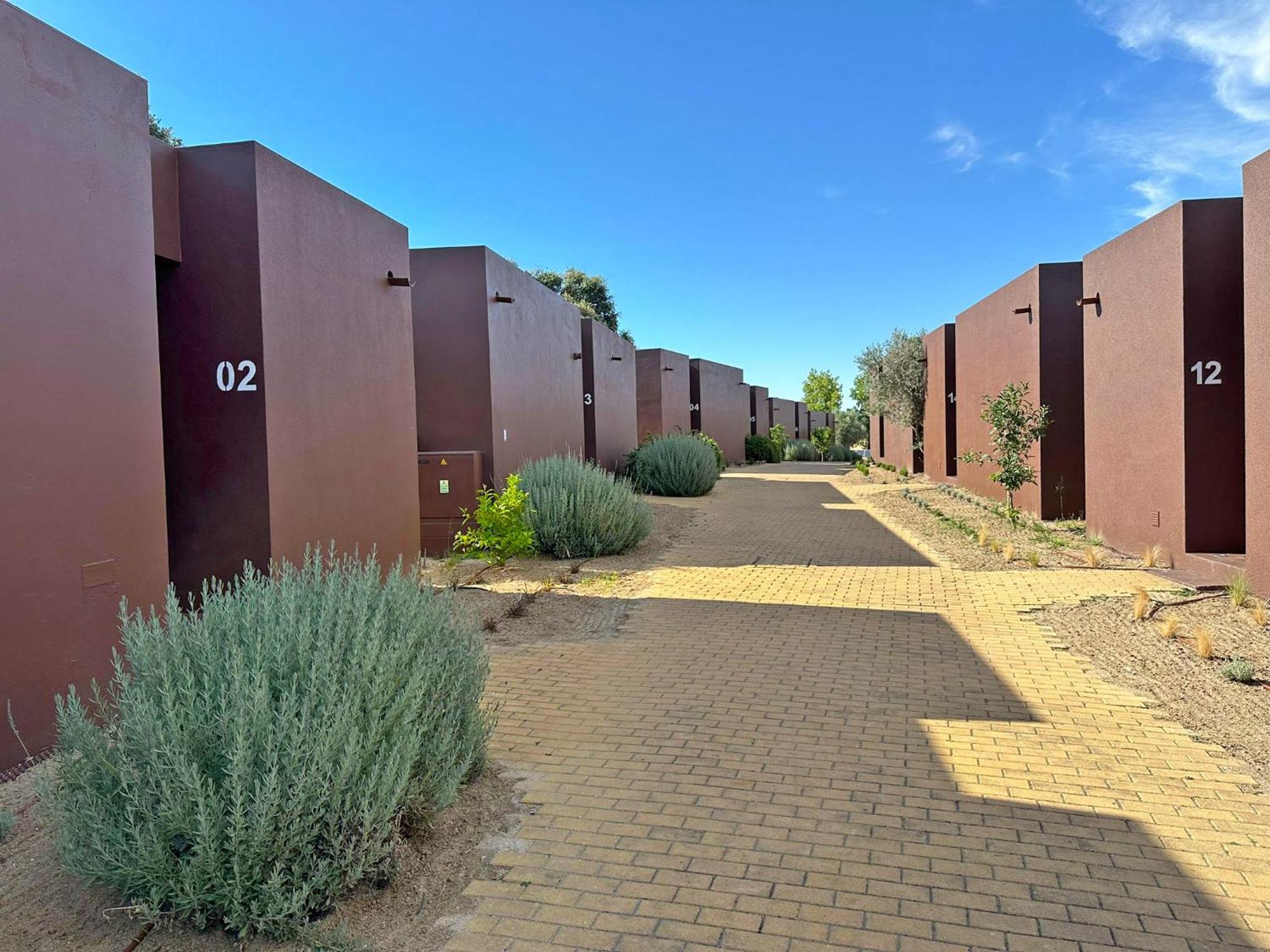 The Lince Ecorkhotel