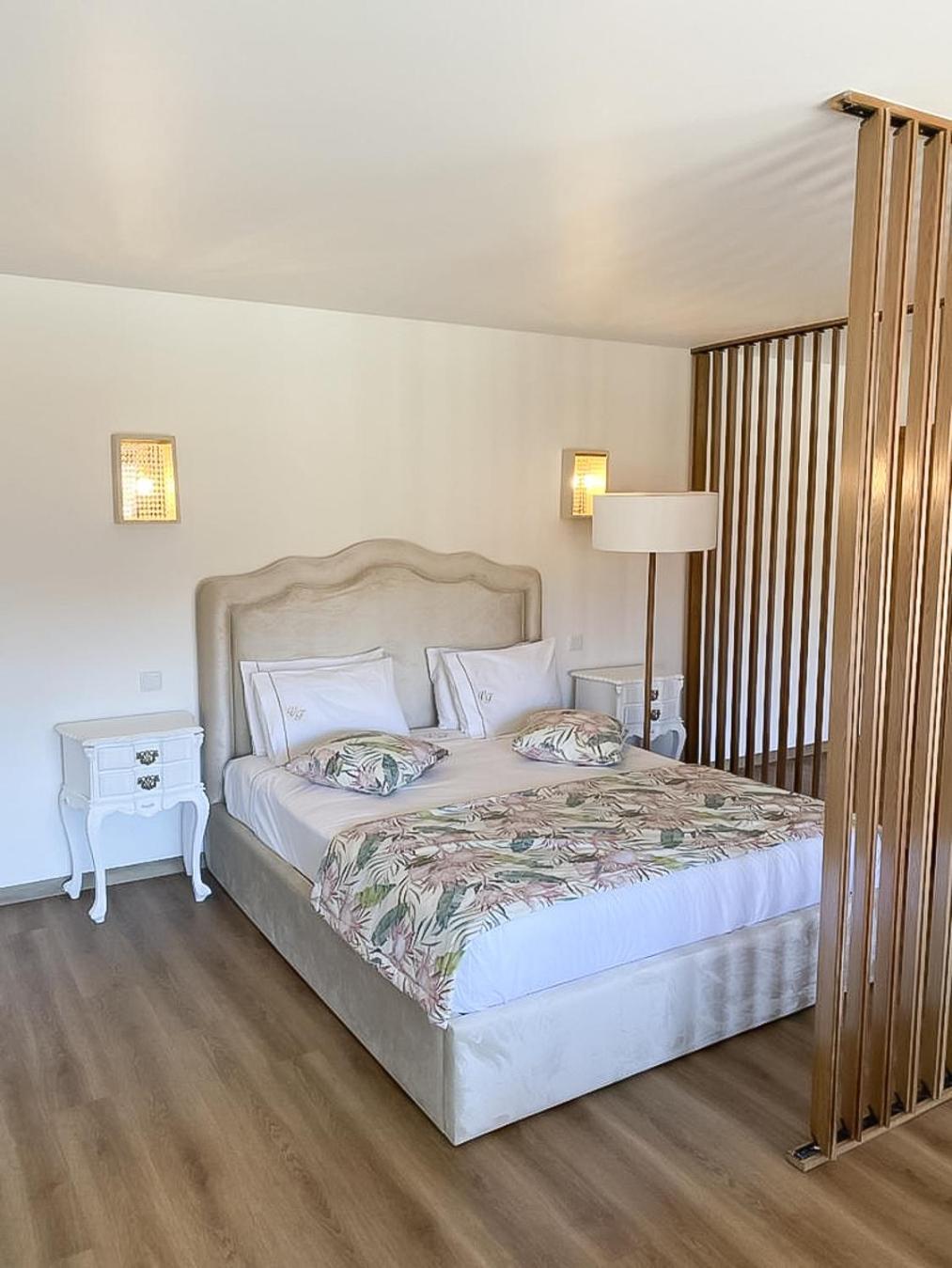 Vale Da Fonte - Charming Farm stay Ponte da Barca