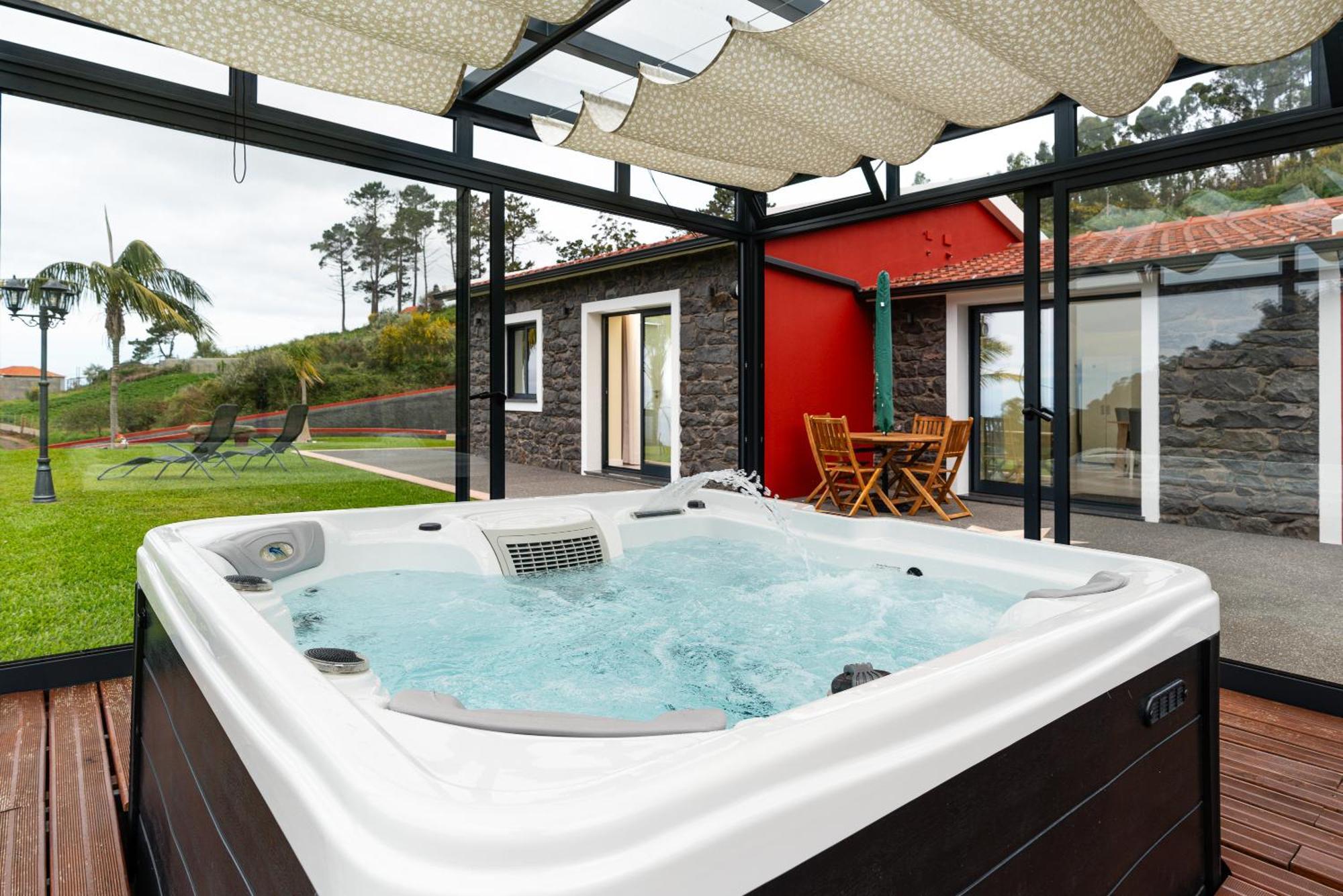 Holiday home Florencas House - Private Jacuzzi & Garden Calheta (Madeira)