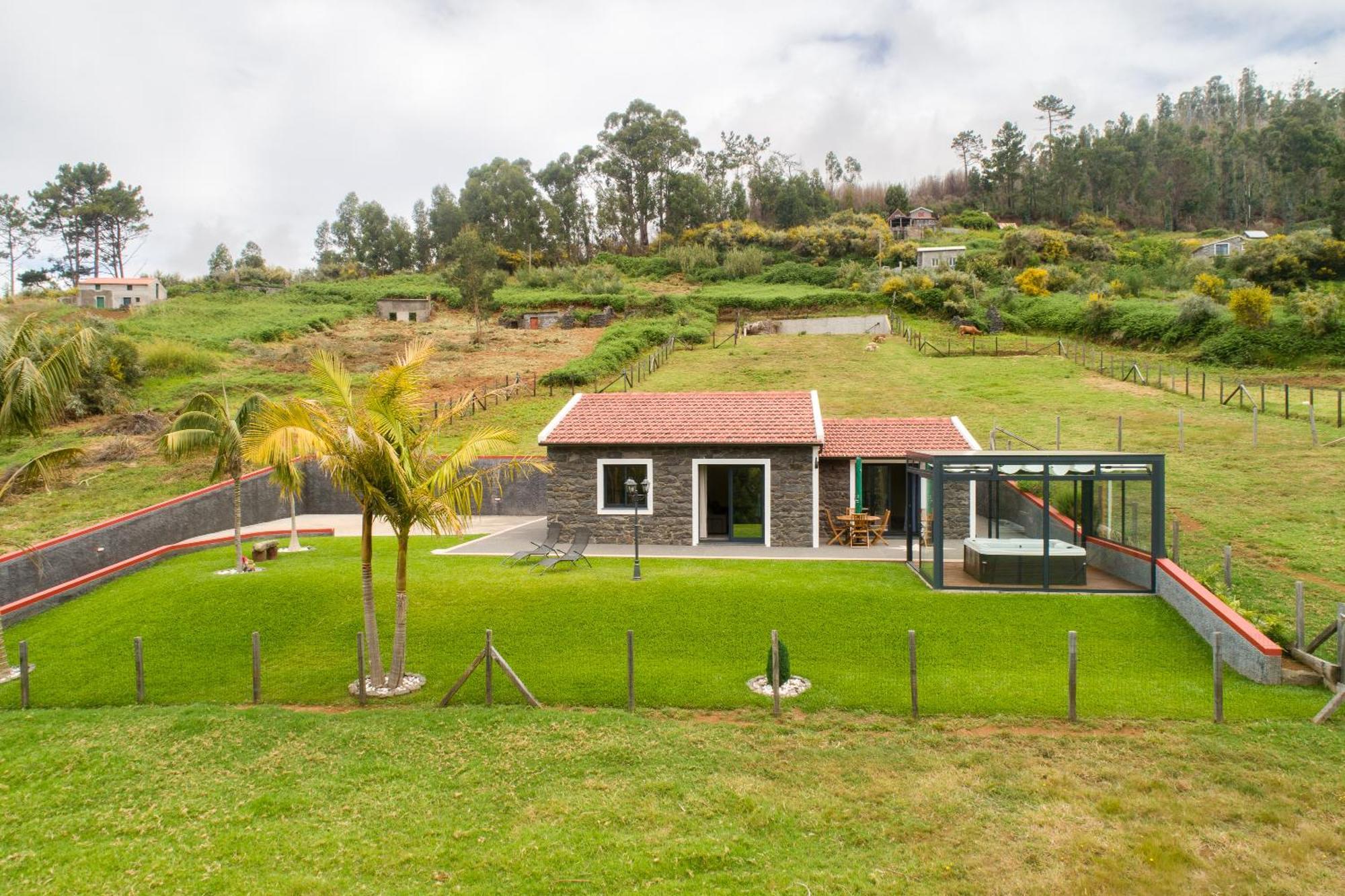 Holiday home Florencas House - Private Jacuzzi & Garden