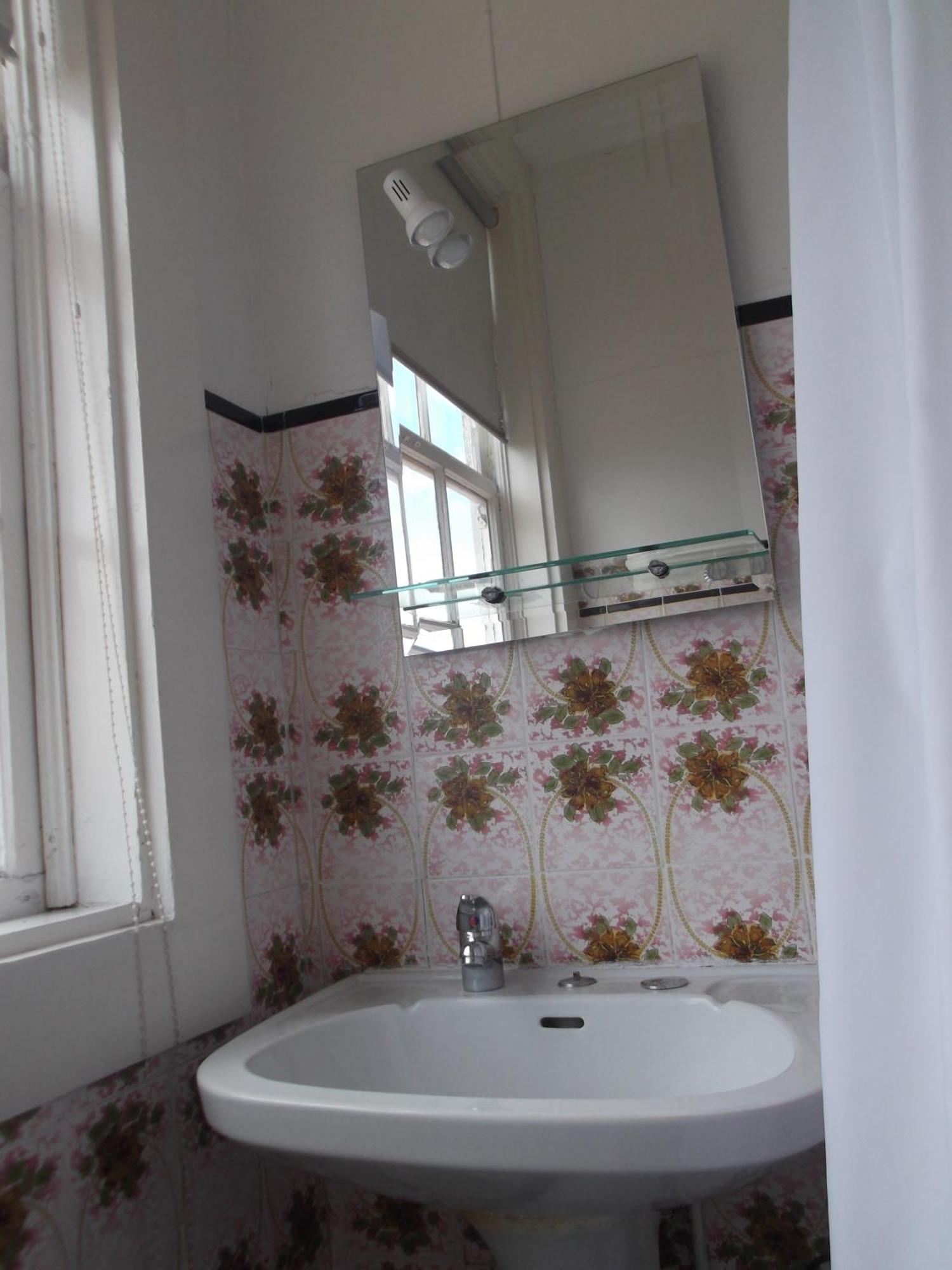 Guest house Residencial Galo D'ouro