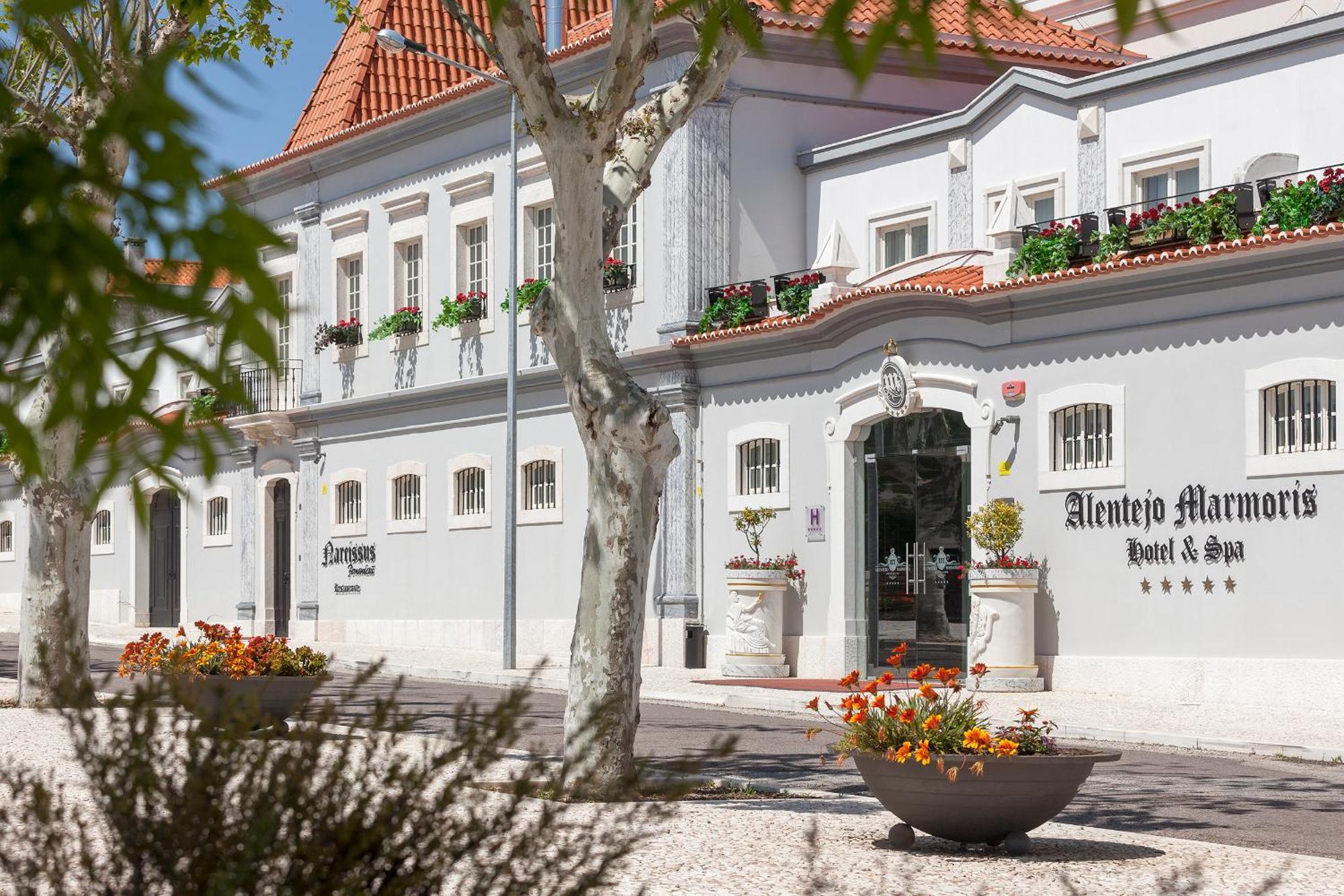 Alentejo Marmoris & Spa, A Small Luxury Of The World