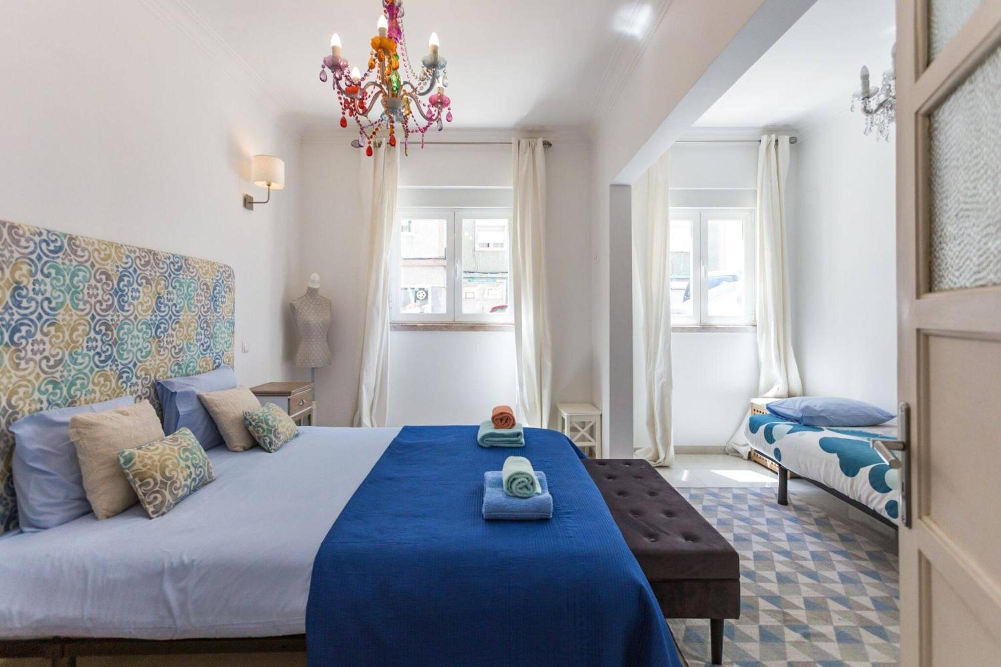 Be Local - Flat With 1 Bedroom And Terrace In Moscavide - Lissabon