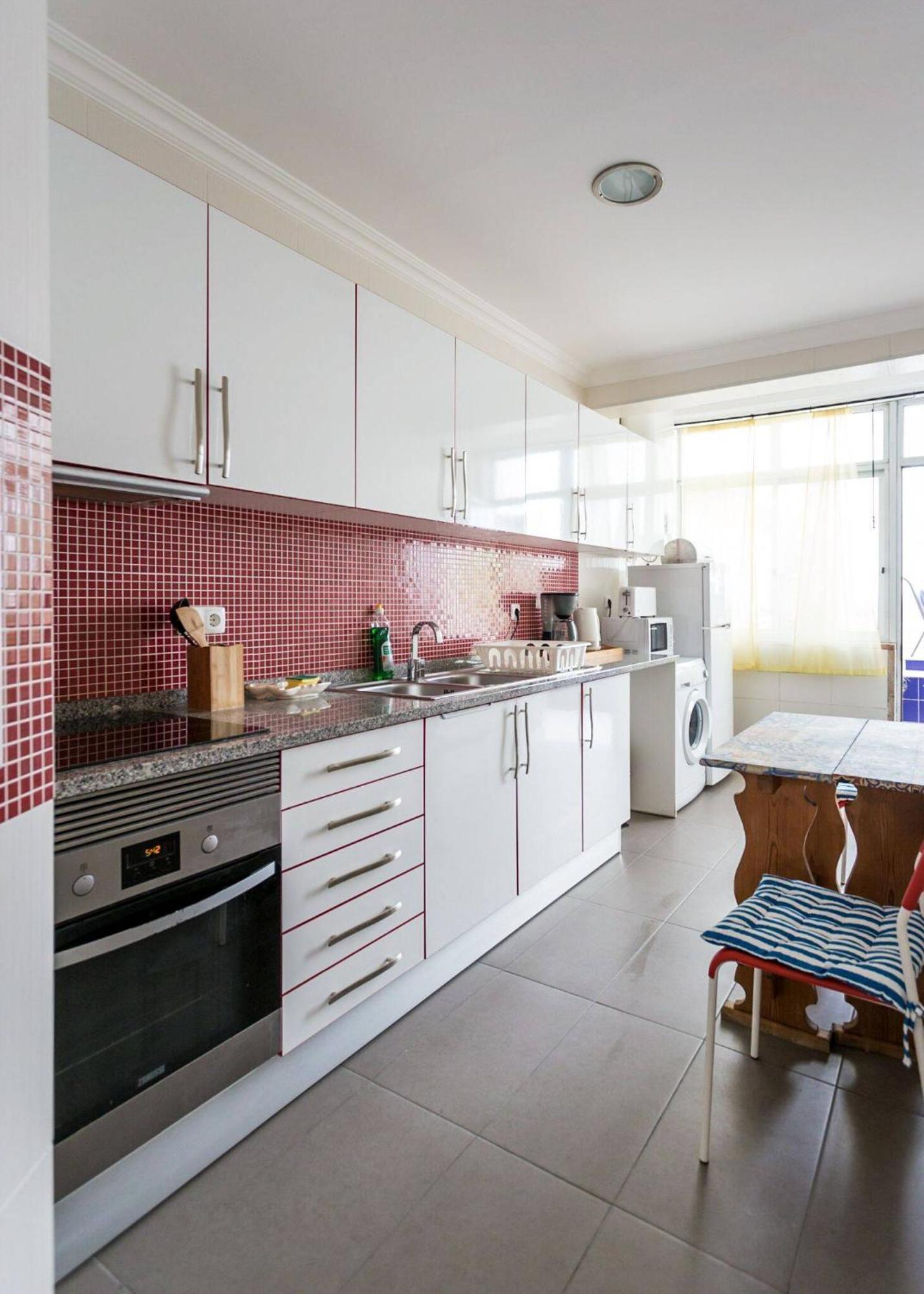 Be Local - Flat With 1 Bedroom And Terrace In Moscavide - Appartement *