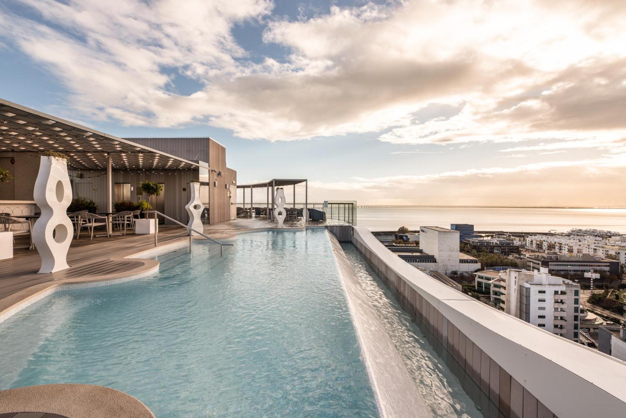 Eurostars Universal 5* Lisbon