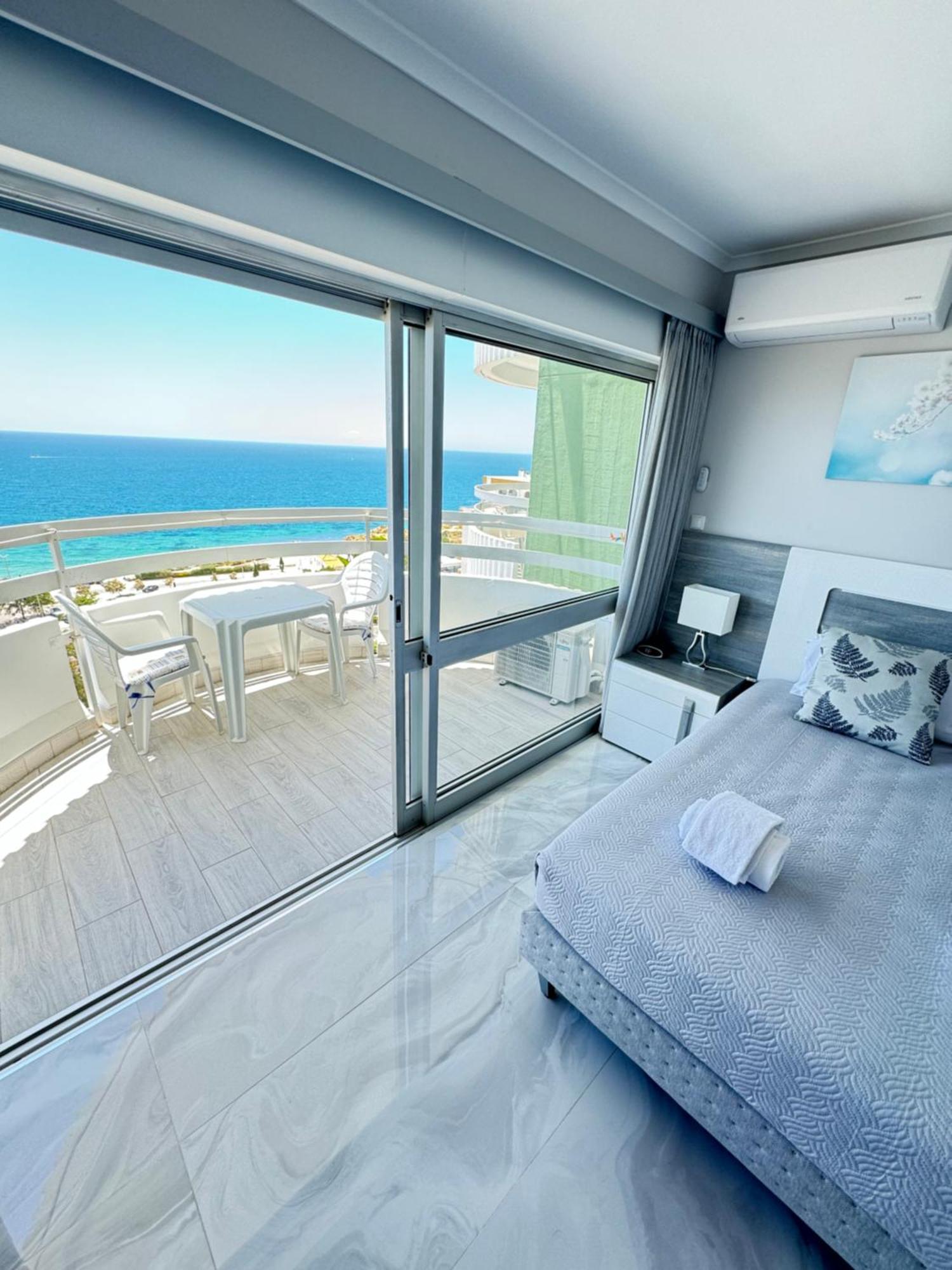 Ocean View - Amazing Sunset - Modern Style - Pool & 200m To