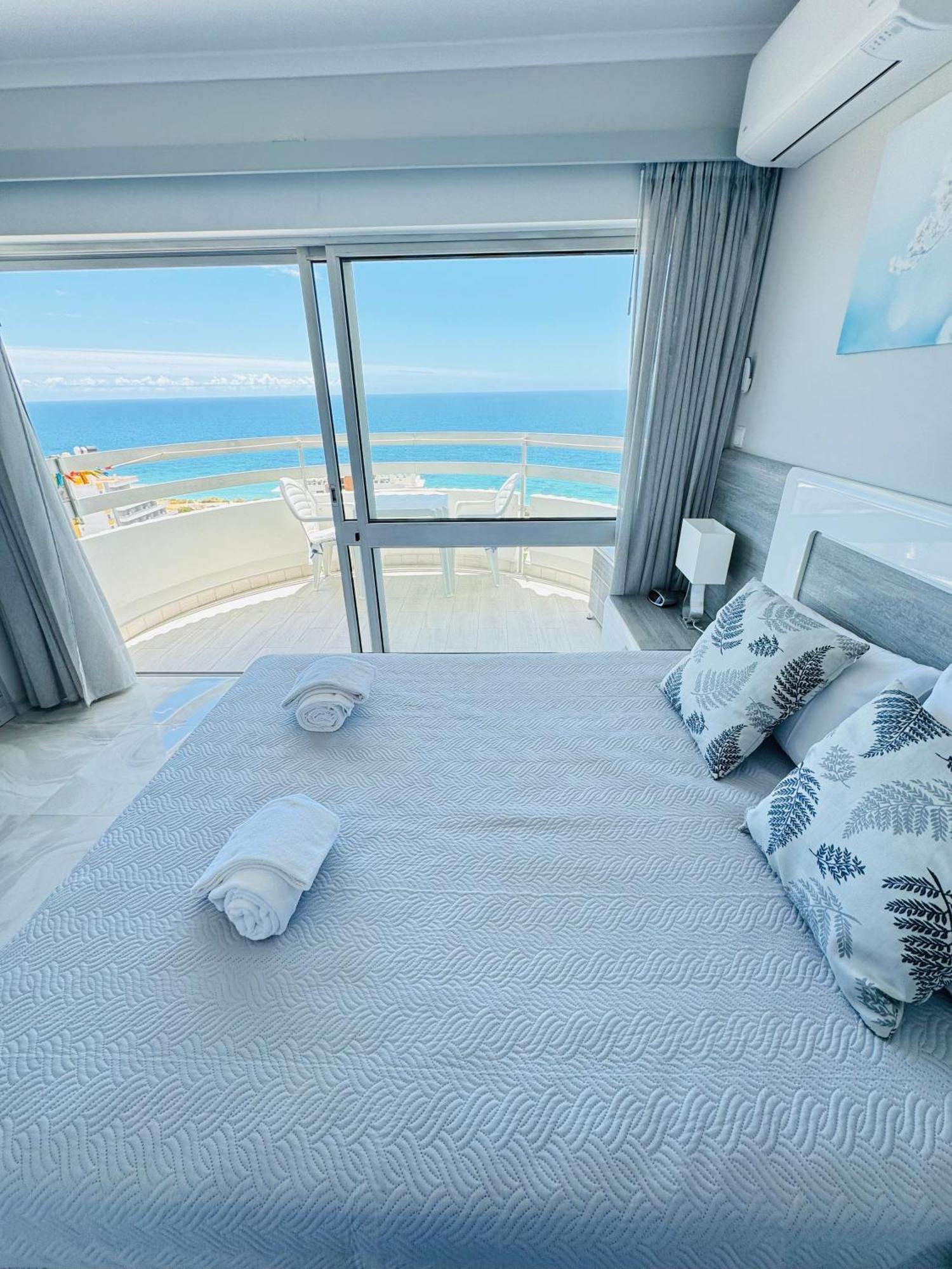 Apartment Ocean View - Amazing Sunset - Modern Style - Pool & 200m To