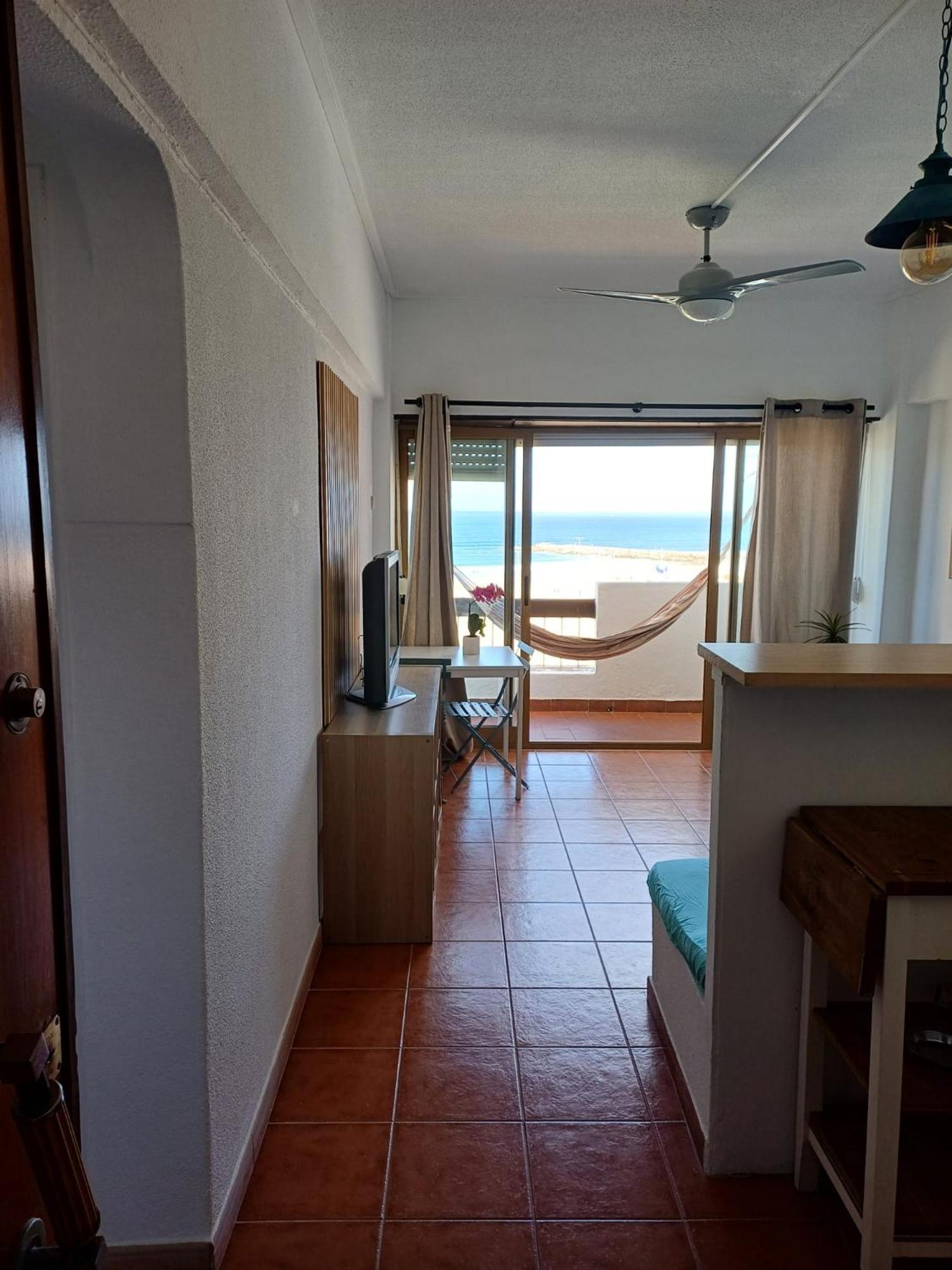 Espectacular En Primera Linea De Playa Apartamento *