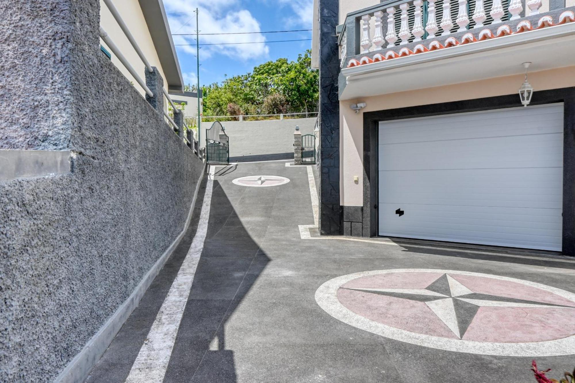 Vale Dos Amores, A In Madeira Apartment
