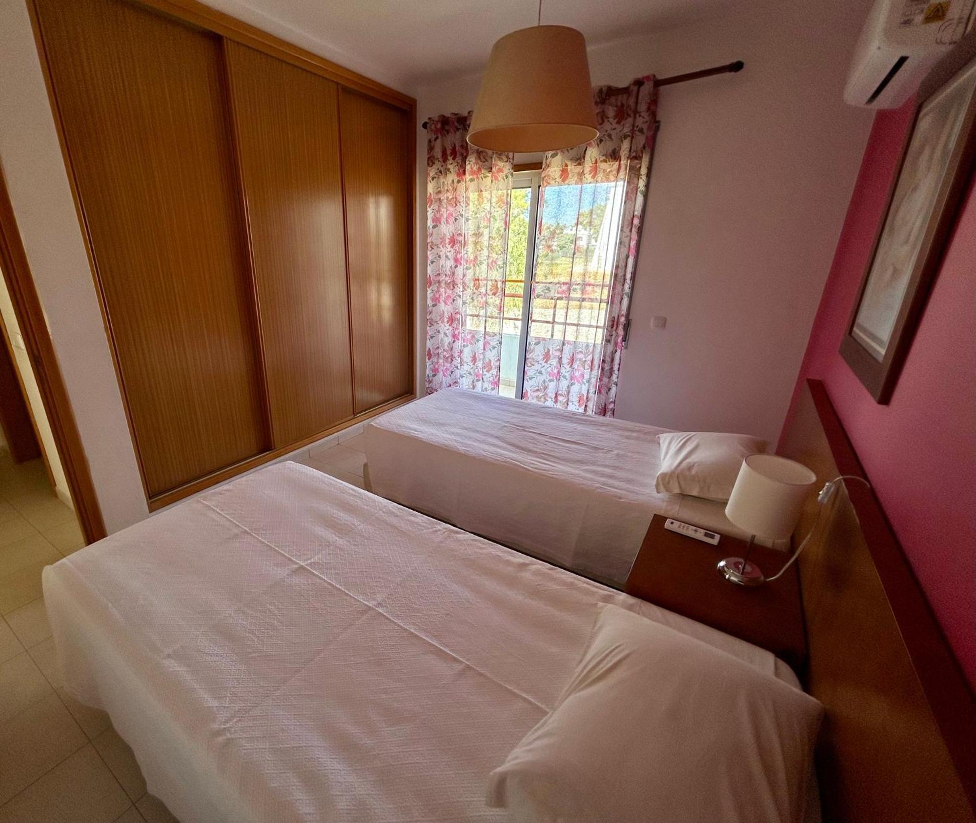 Santa Teresinha 3*