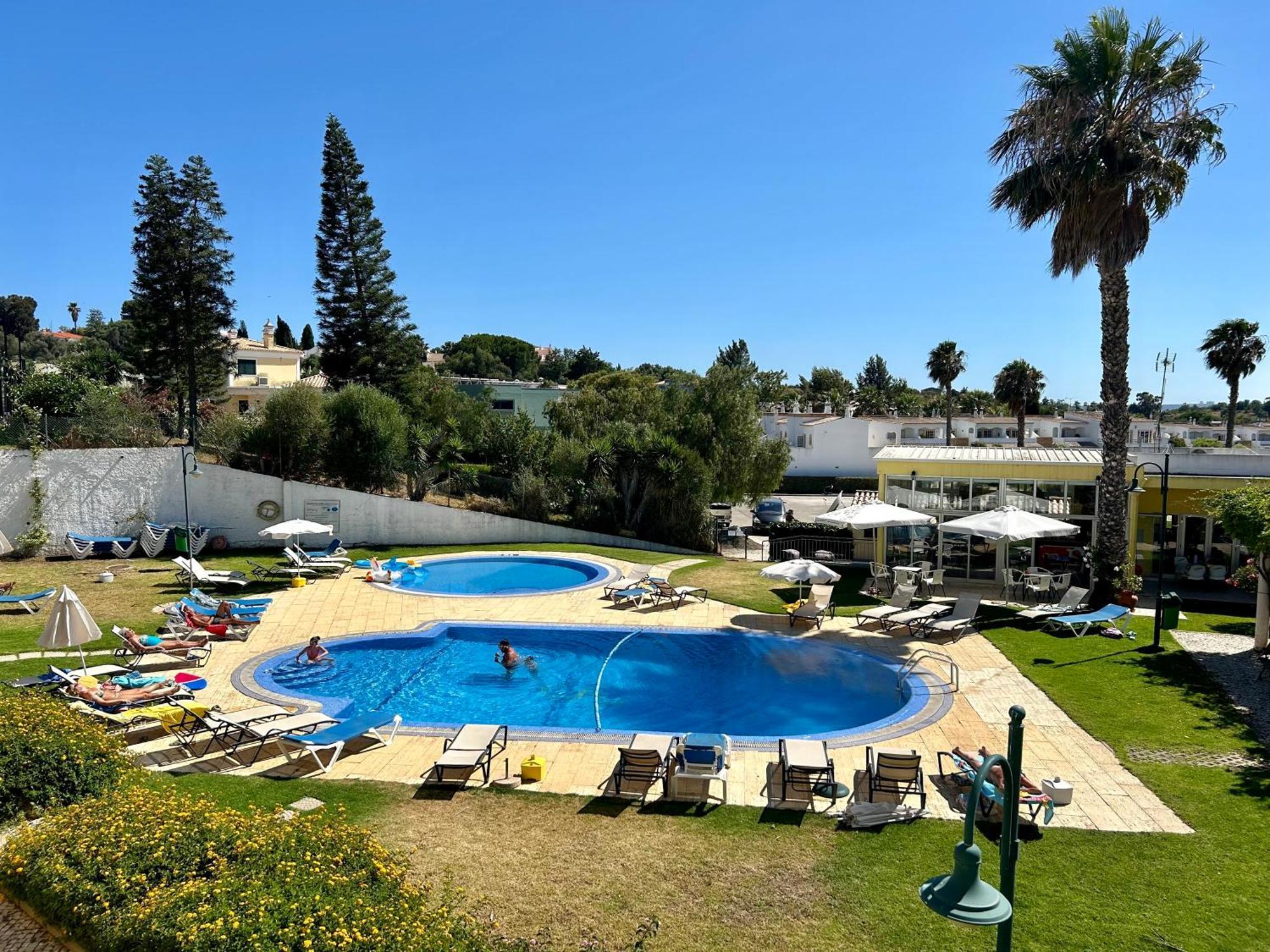 Aparthotel Santa Teresinha