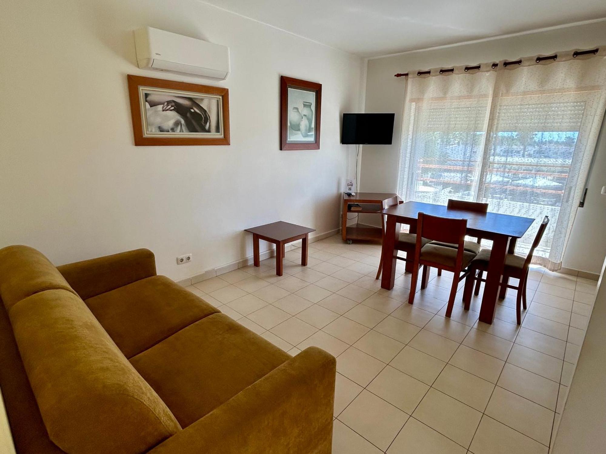 Santa Teresinha 3* Alvor