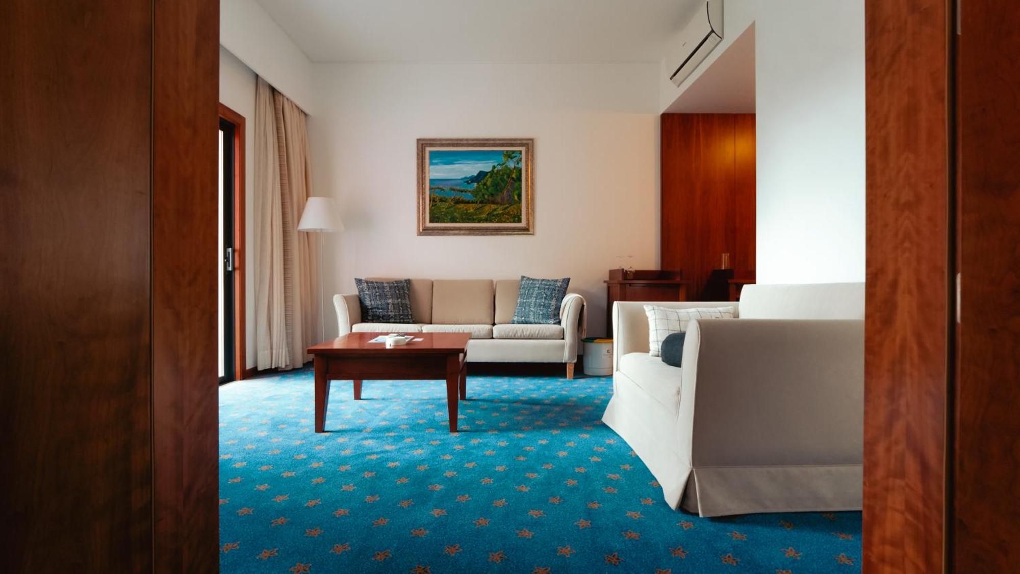 Bio - Quinta Da Serra 5*
