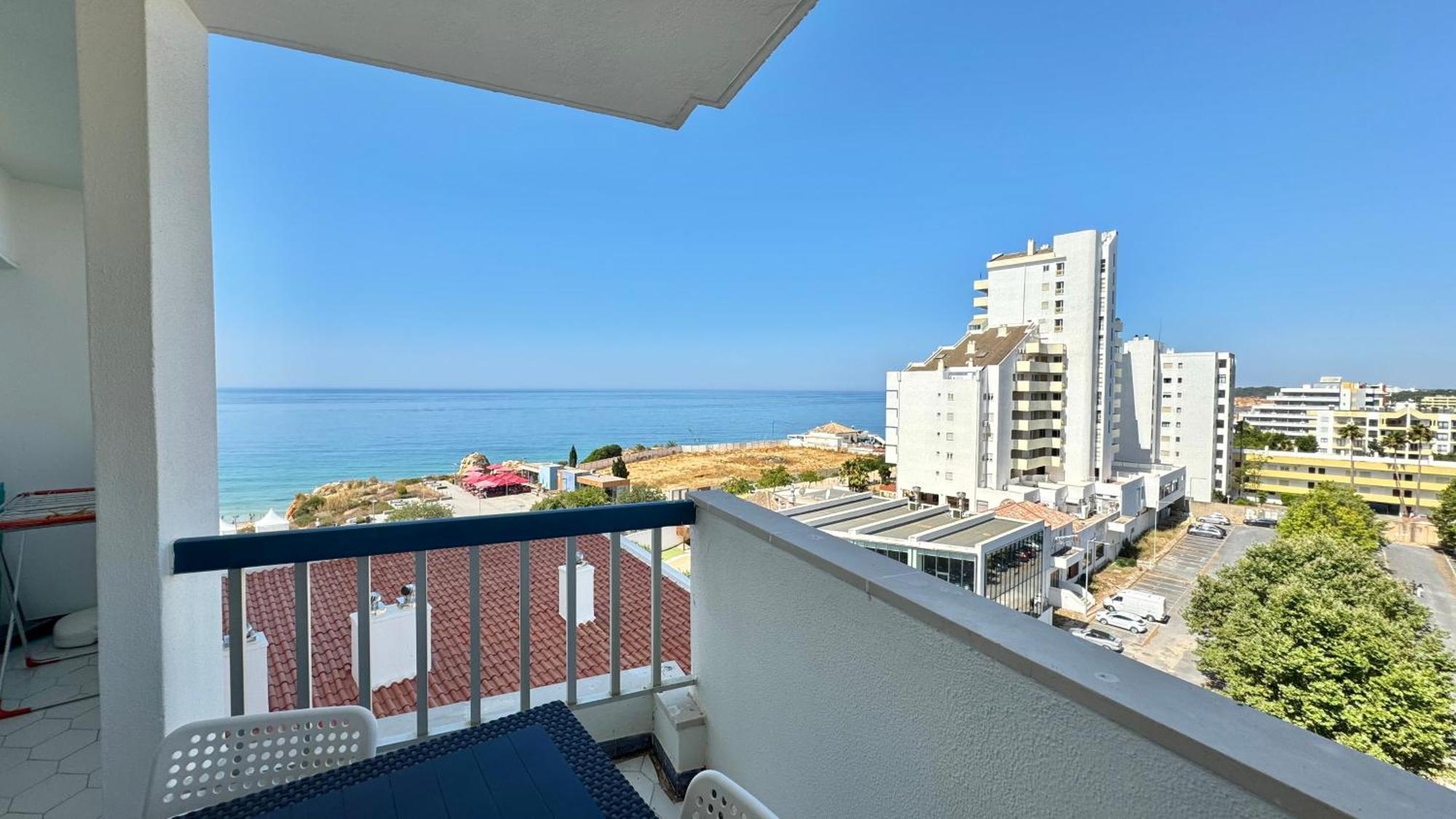 Da Rocha, 605 Concorde, Charming With Sea View, Internet And Parking, By Ig