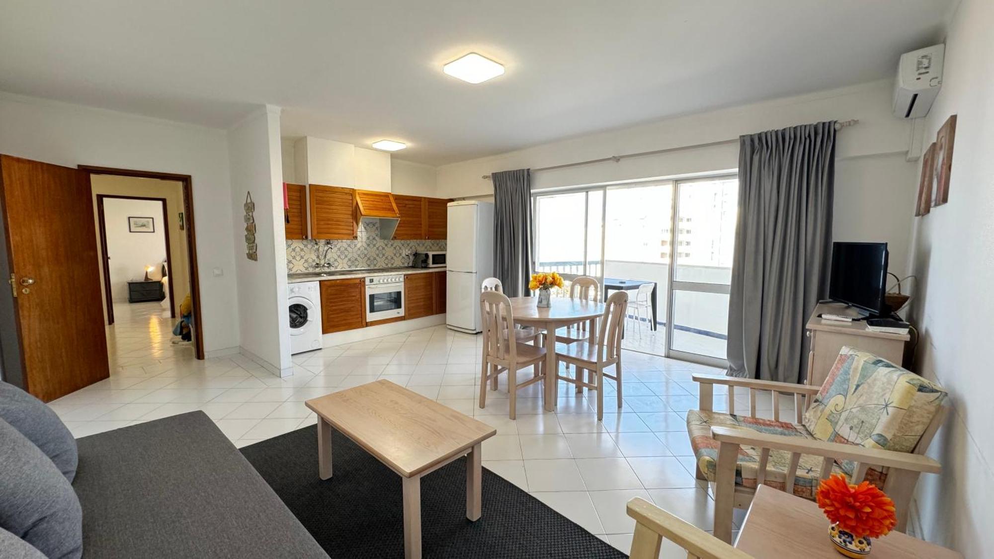 Da Rocha, 605 Concorde, Charming With Sea View, Internet And Parking, By Ig *
