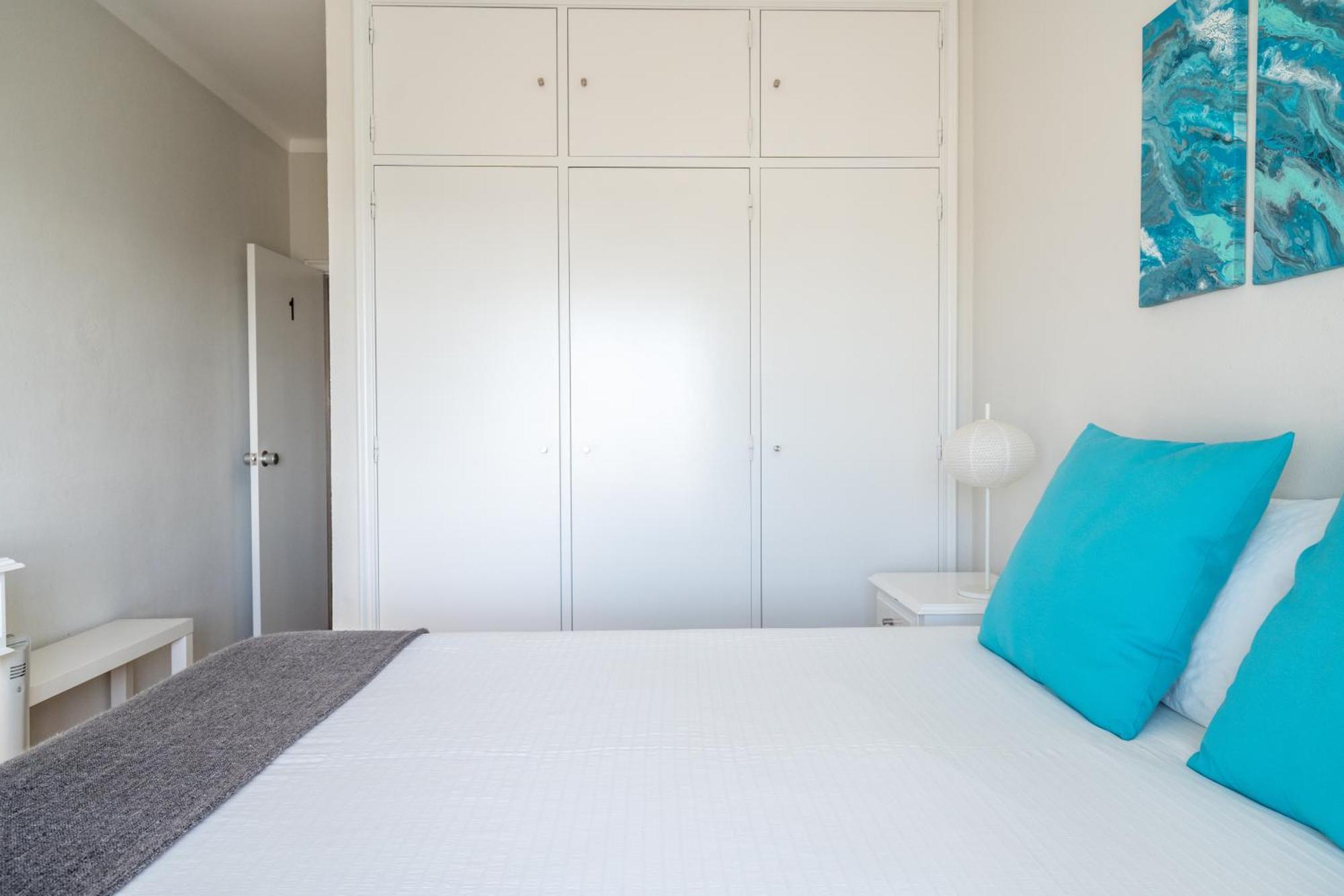 Ensuite 1 Azul Rochedo Santo Isidoro