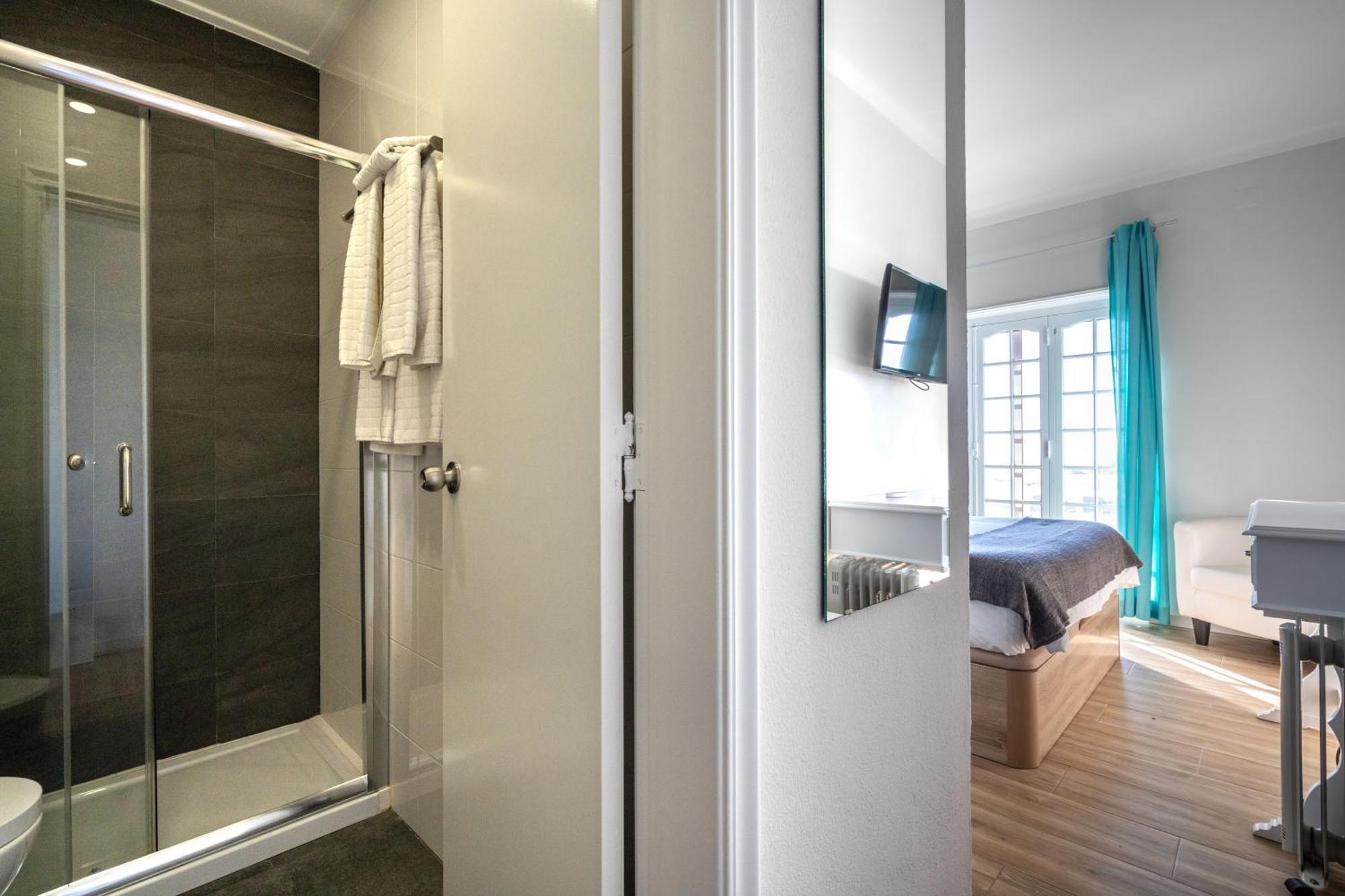 Guest house Ensuite 1 Azul Rochedo Santo Isidoro