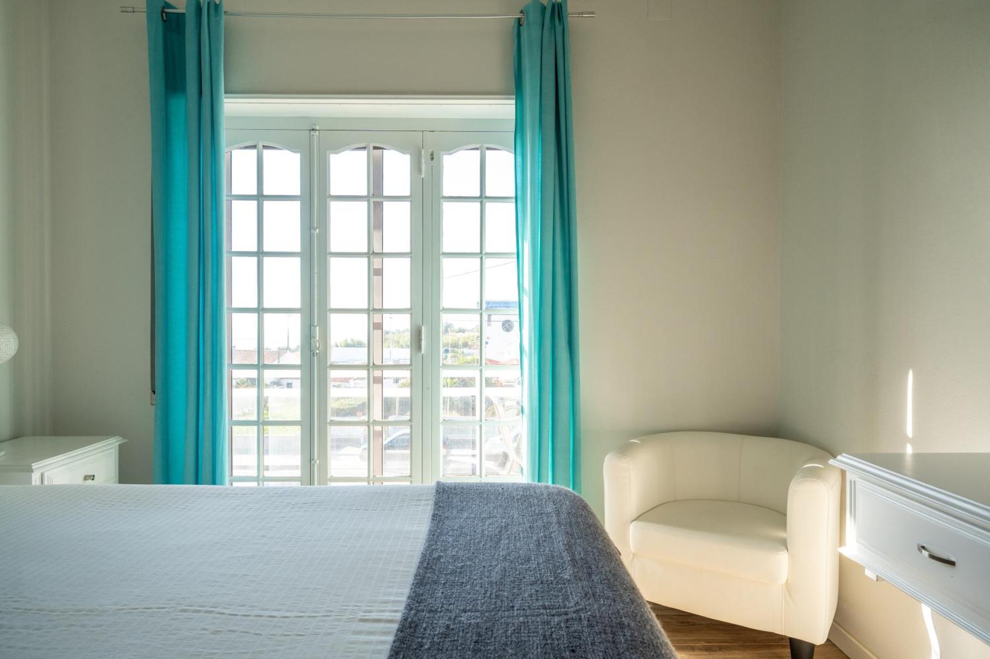 Ensuite 1 Azul Rochedo Santo Isidoro