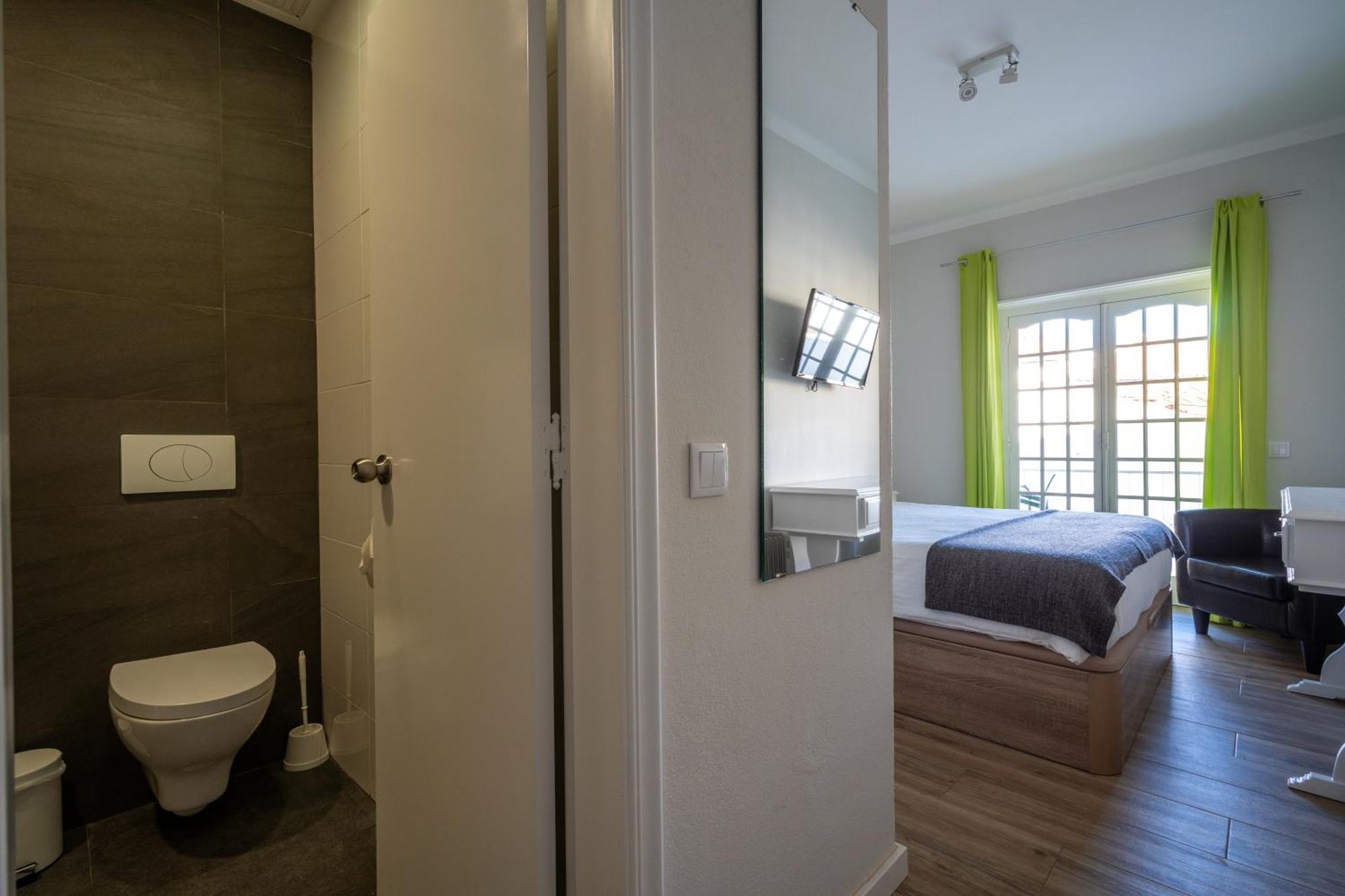 Ensuite 5 Rochedo Guest house