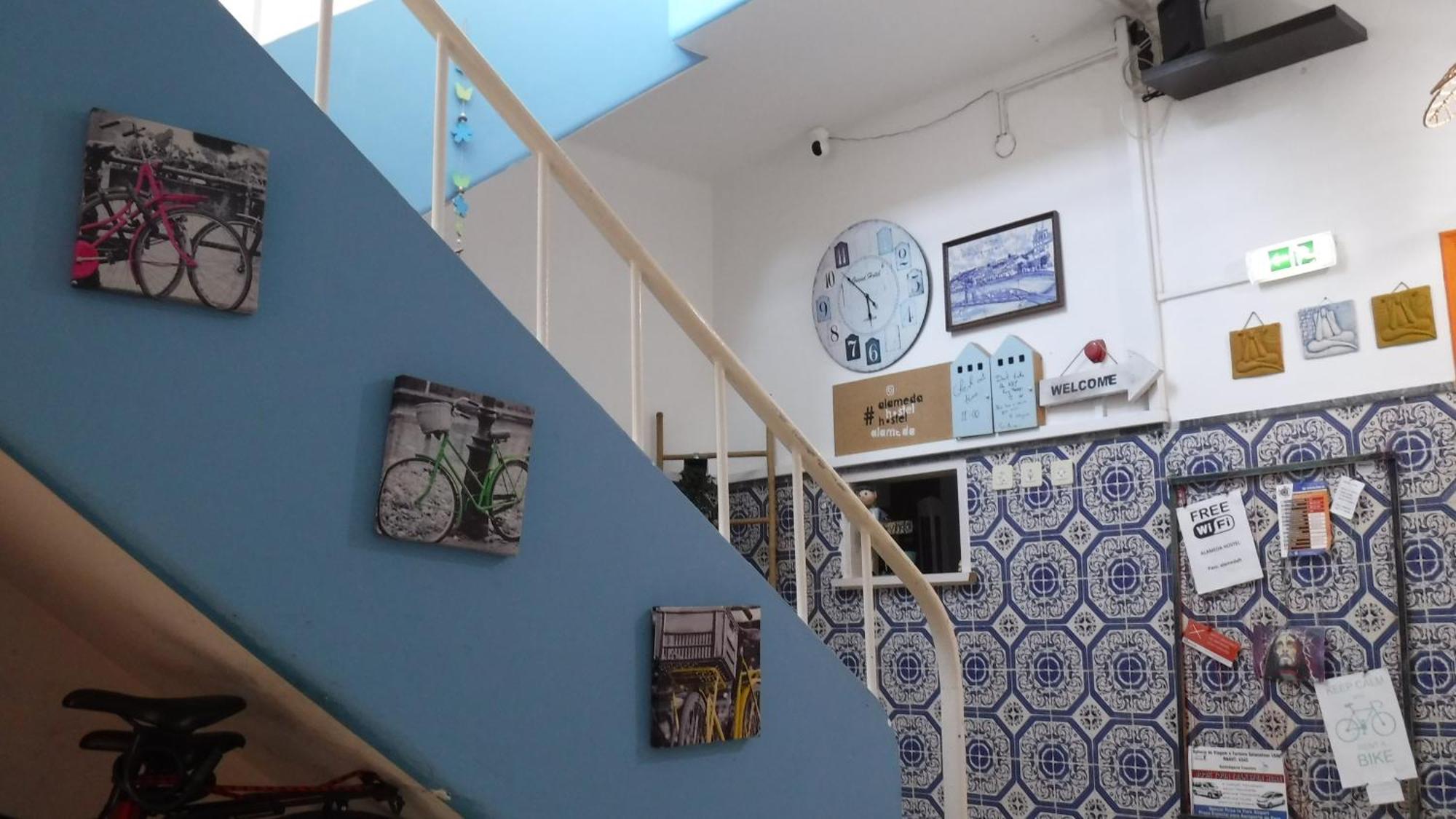 Alameda Hostel *