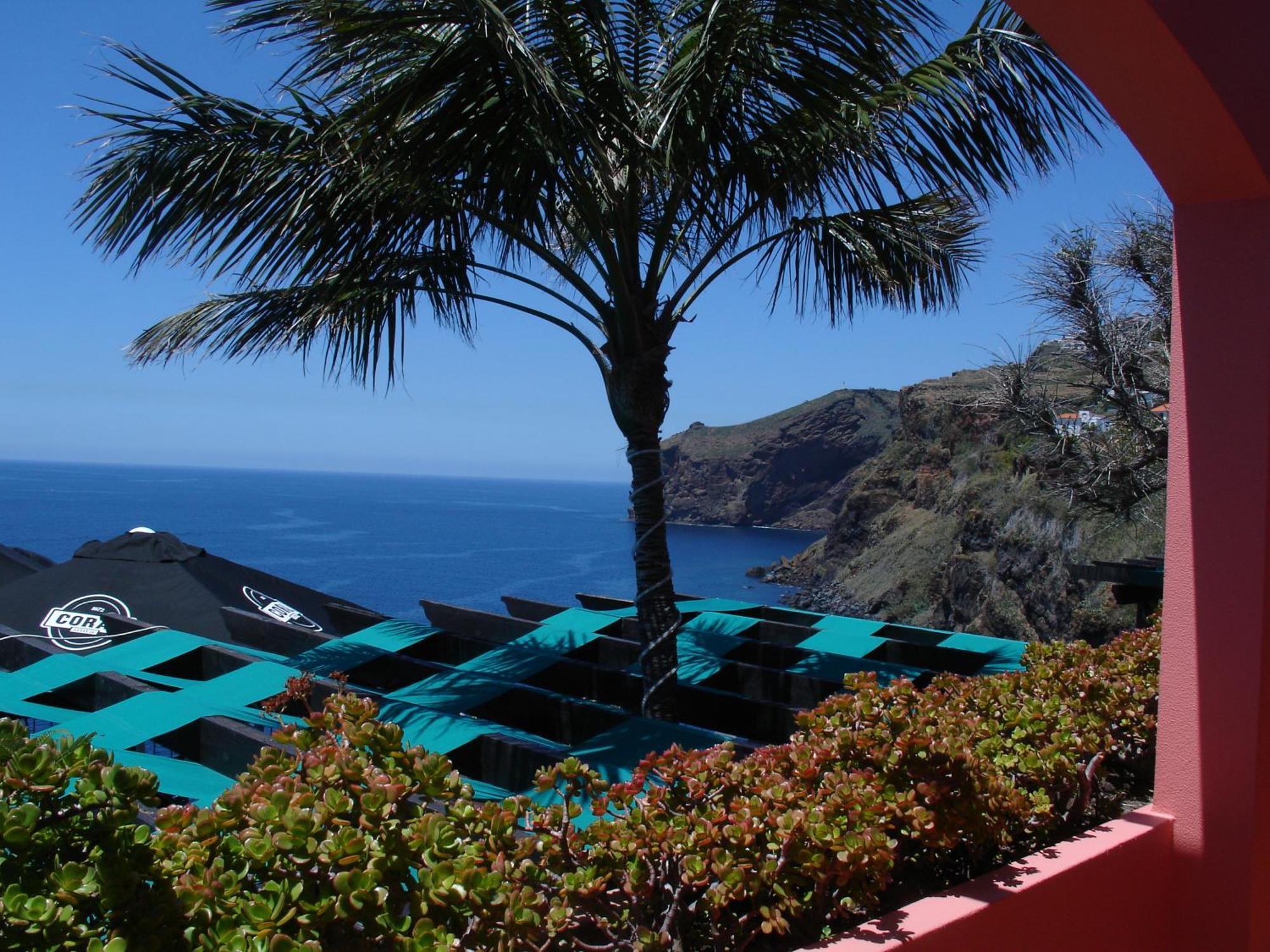 & Art Madeira 3*
