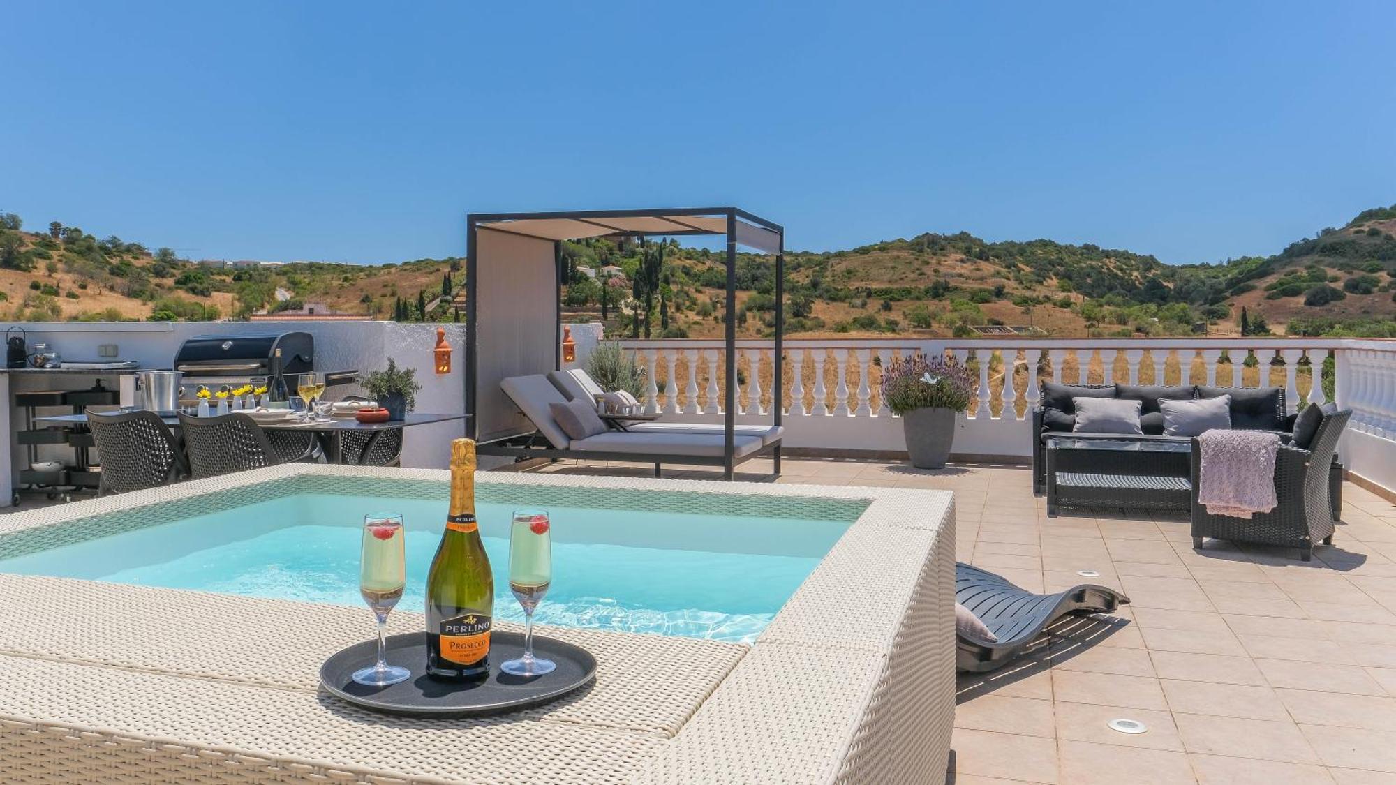 Bed & Breakfast Casa Luisandra Boutique 3*