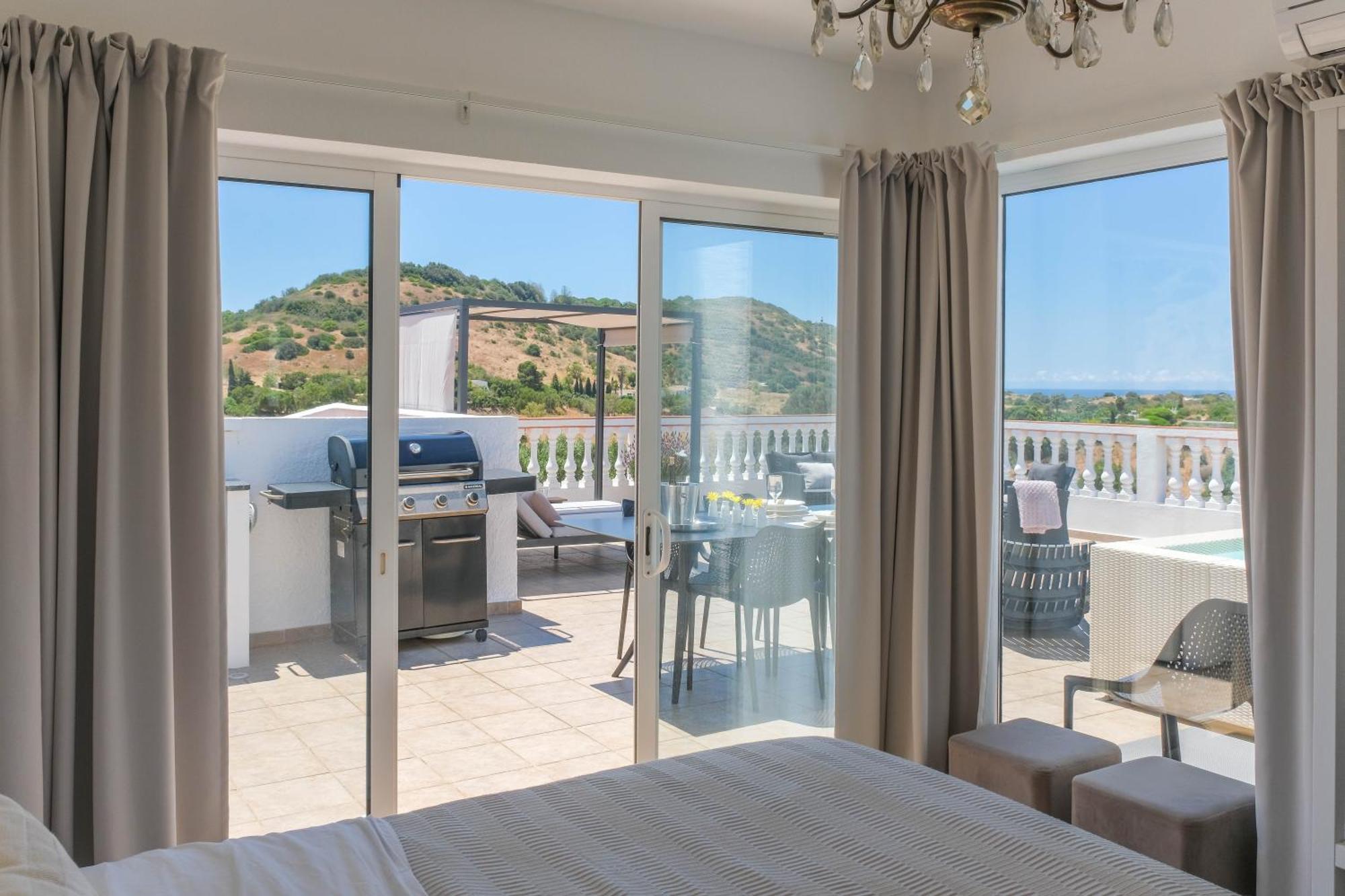 Casa Luisandra Boutique Bed & Breakfast 3*