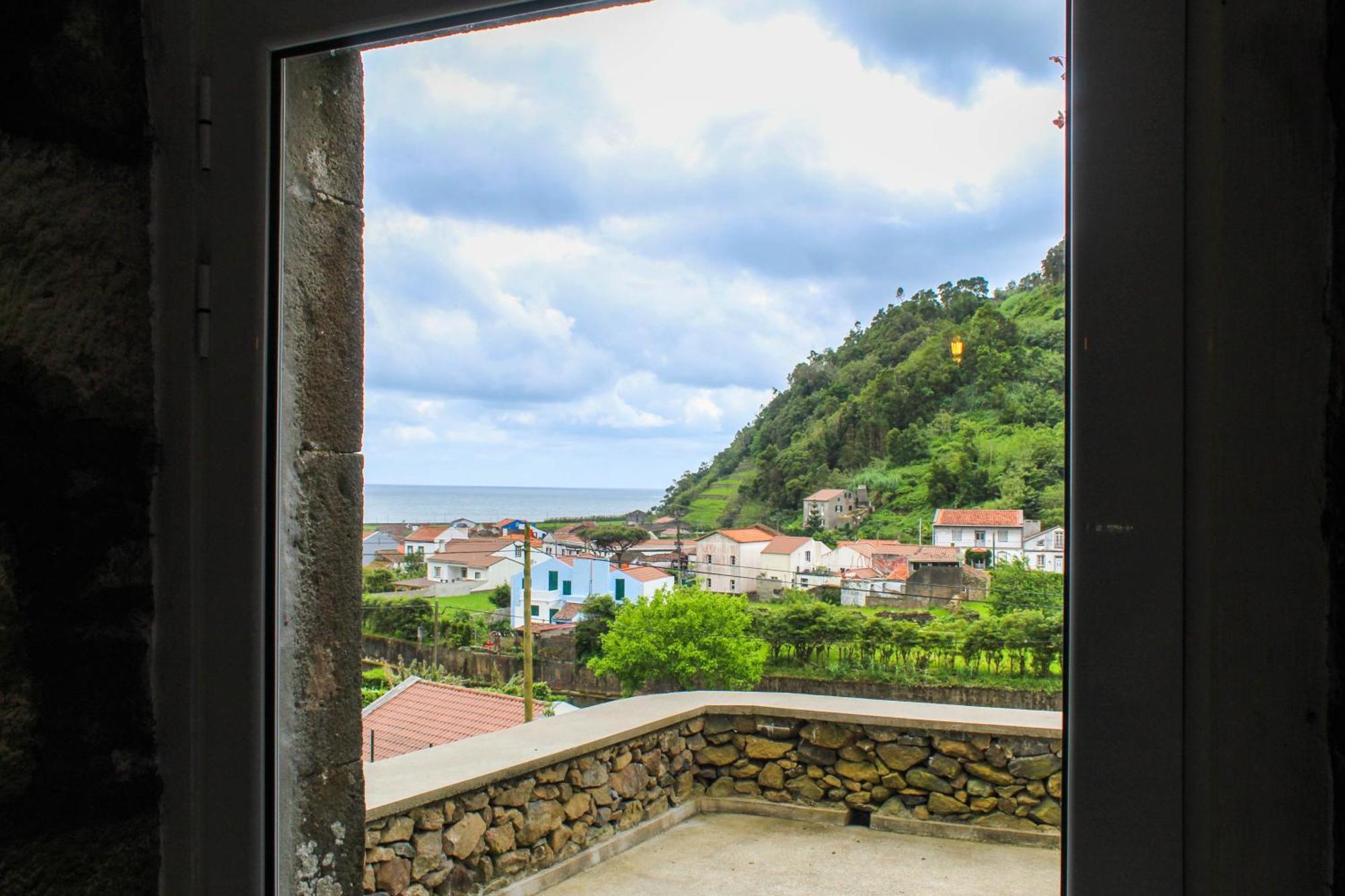 Casa Da Eira Faial da Terra