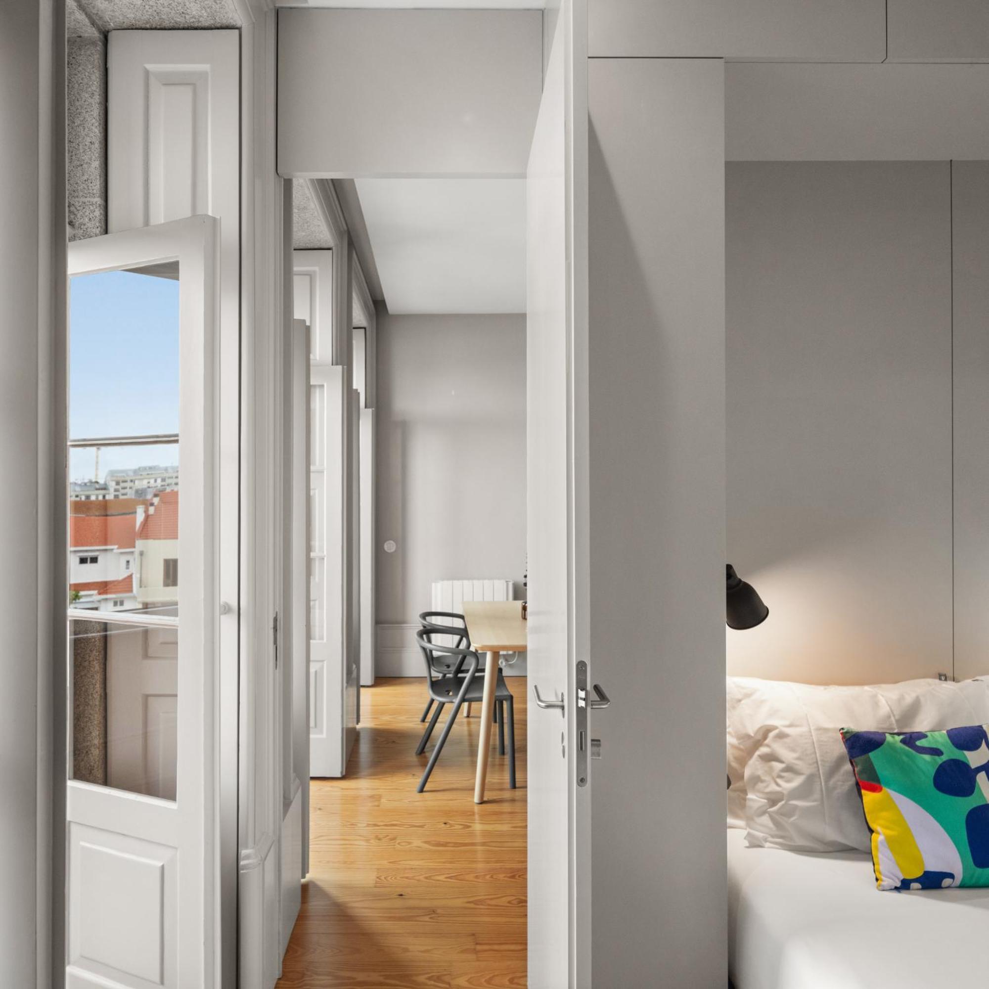 Baumhaus Serviced Living - Art & Design Apartments