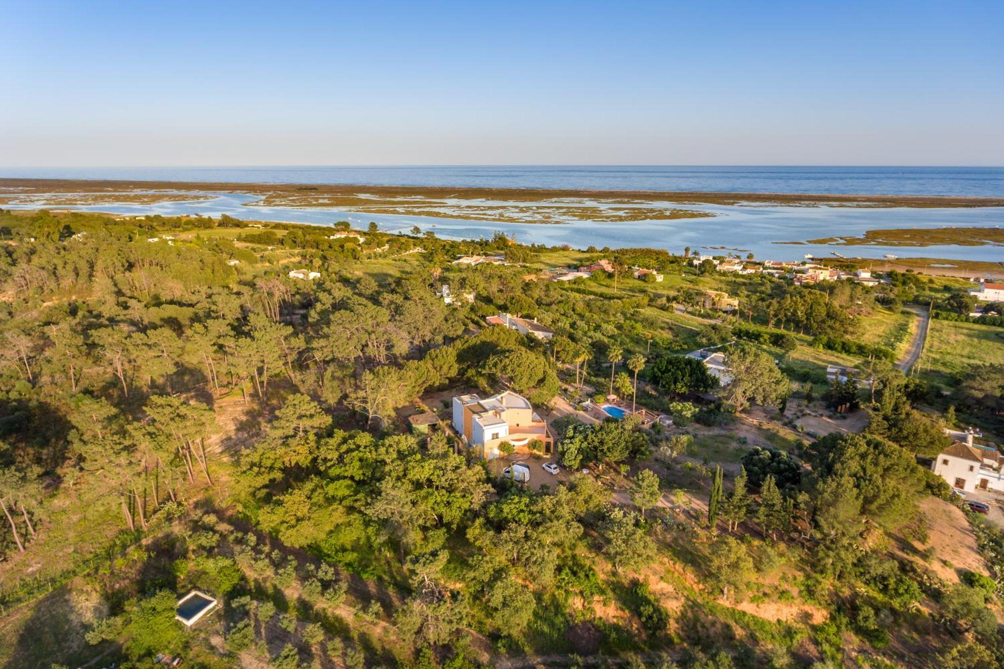 Meia Lua - Your Private Artsy Paradise Overlooking The Ria Formosa With Pool And Sea Views Near Barril Beach, Tavira Pousada