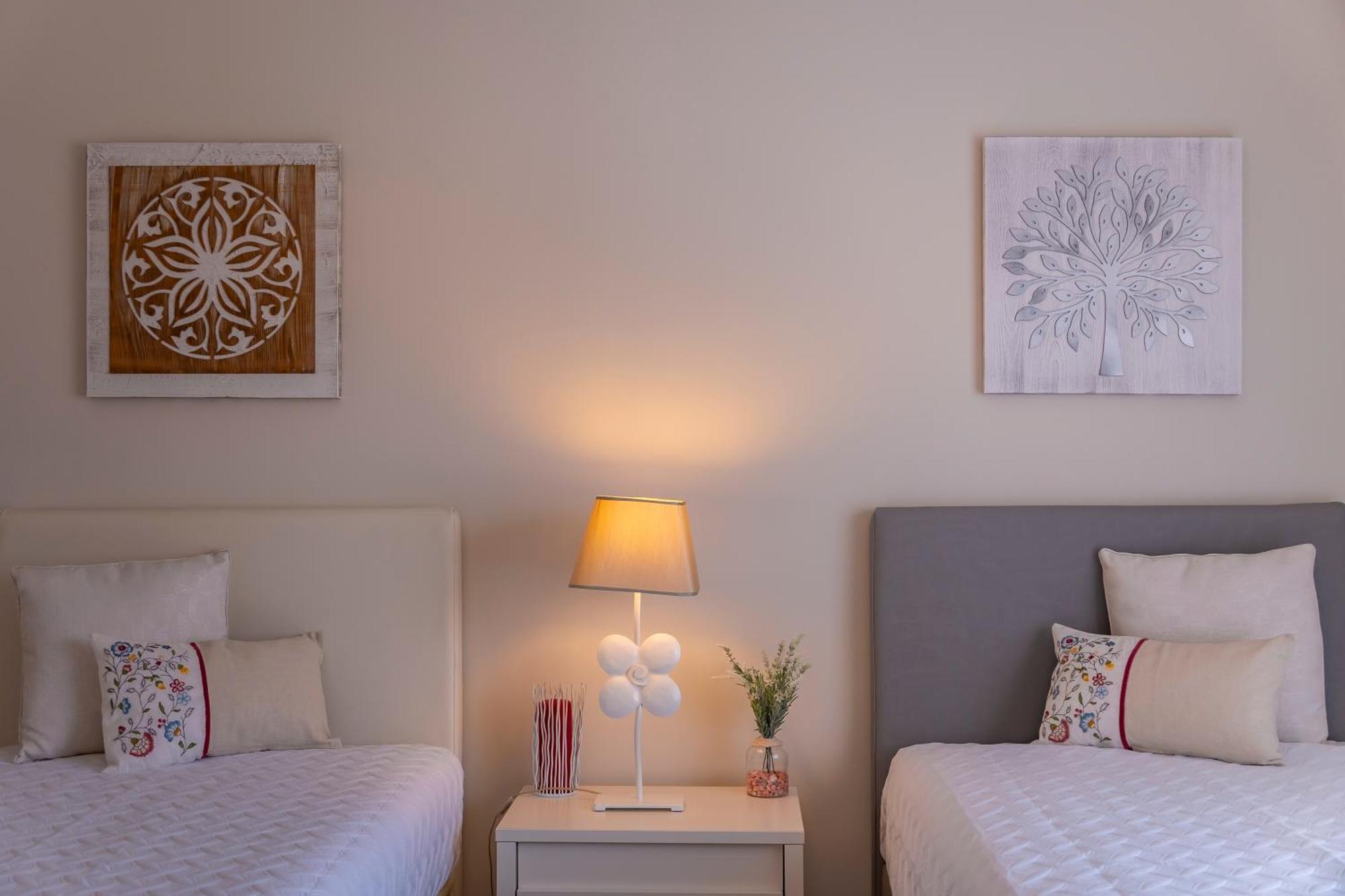 Apartment Close To The Sea, To Lisbon And To Your Heart Silveira (Lisbon)