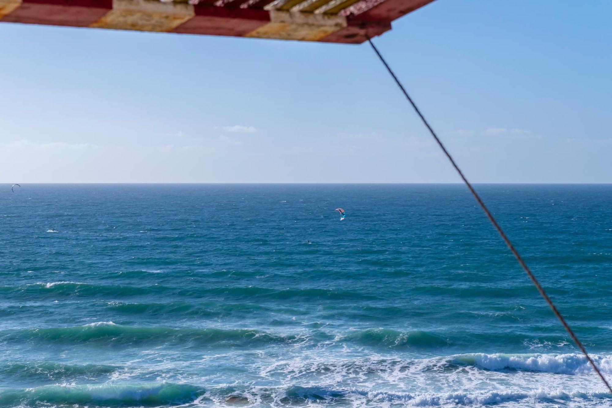 Close To The Sea, To Lisbon And To Your Heart * Silveira (Lisbon)