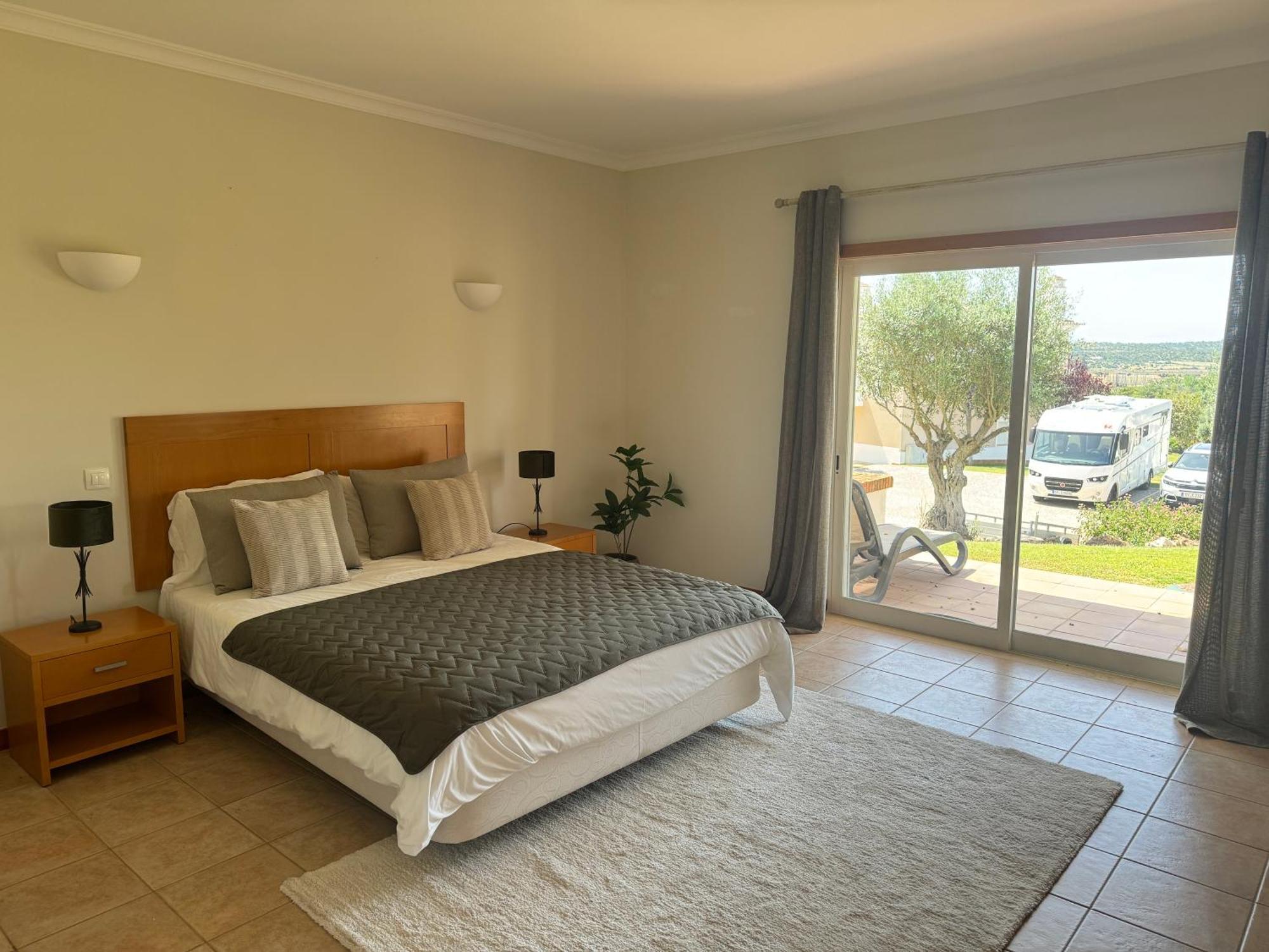 Villa Lovely 3 Bedroom With Pool In Great Location Odiaxere