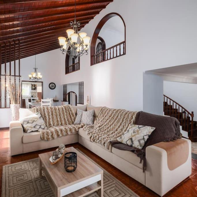 Holiday home Sea Avenue Palace Ponta Delgada (Sao Miguel)