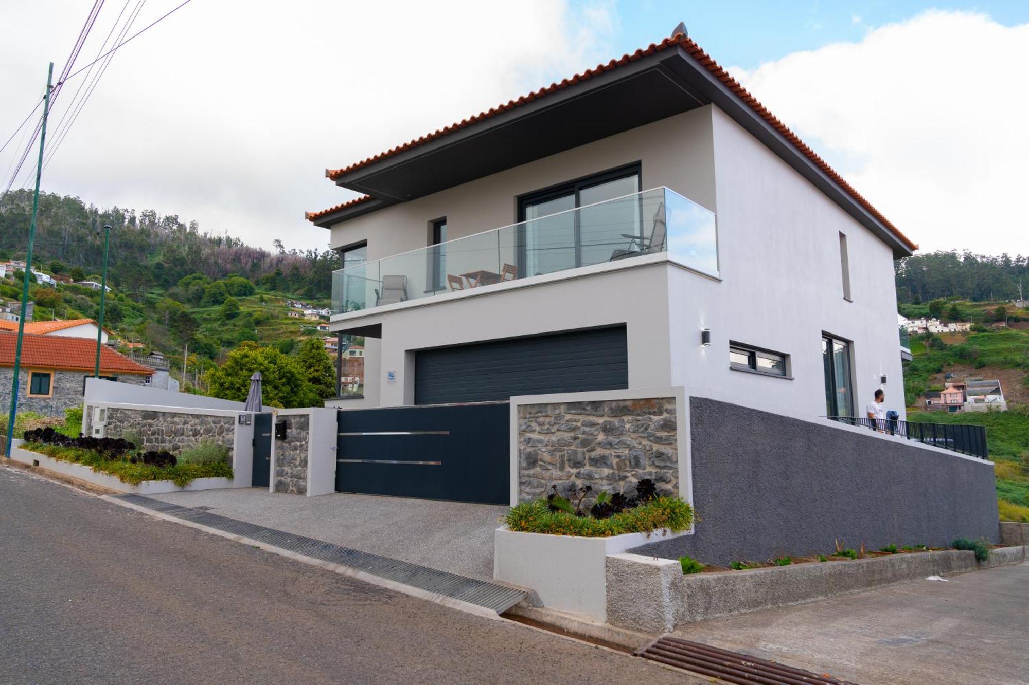 Villa Paradise Views - Pereira House Arco da Calheta (Madeira)