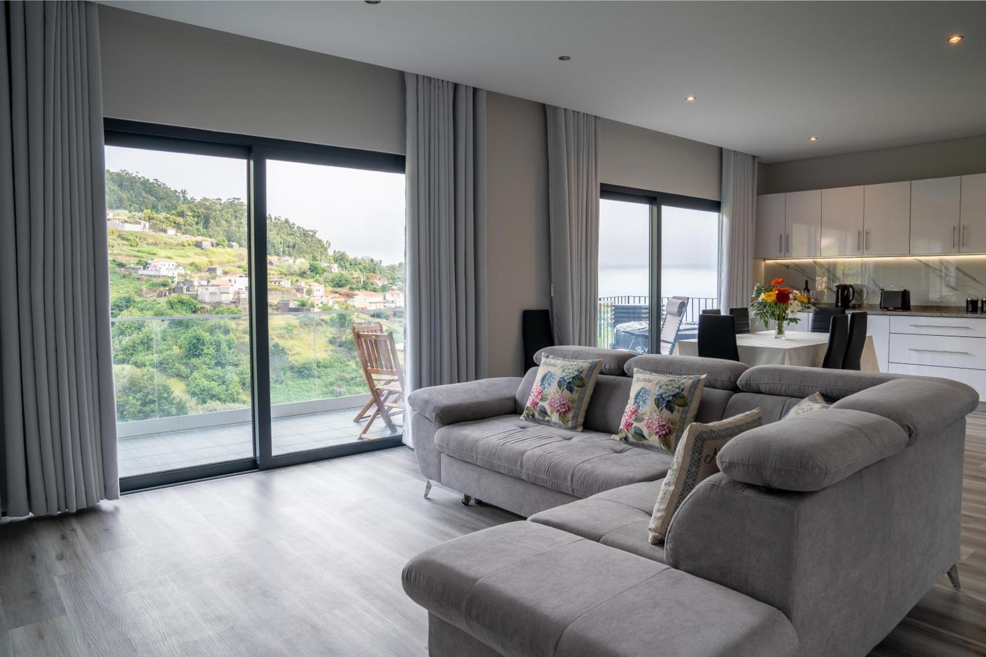 Paradise Views - Pereira House Villa *