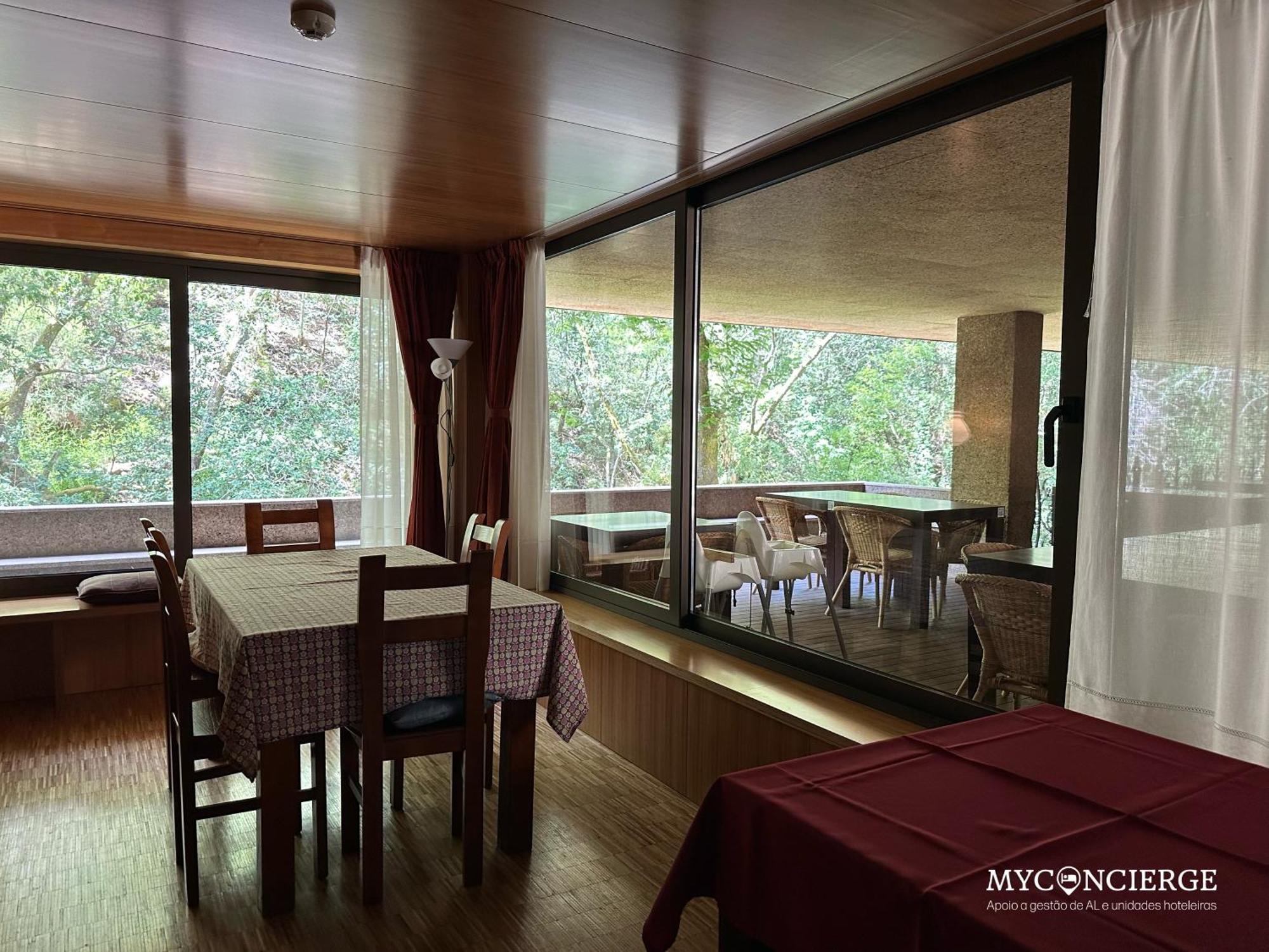 Moleiro Da Costa Ma Guest house