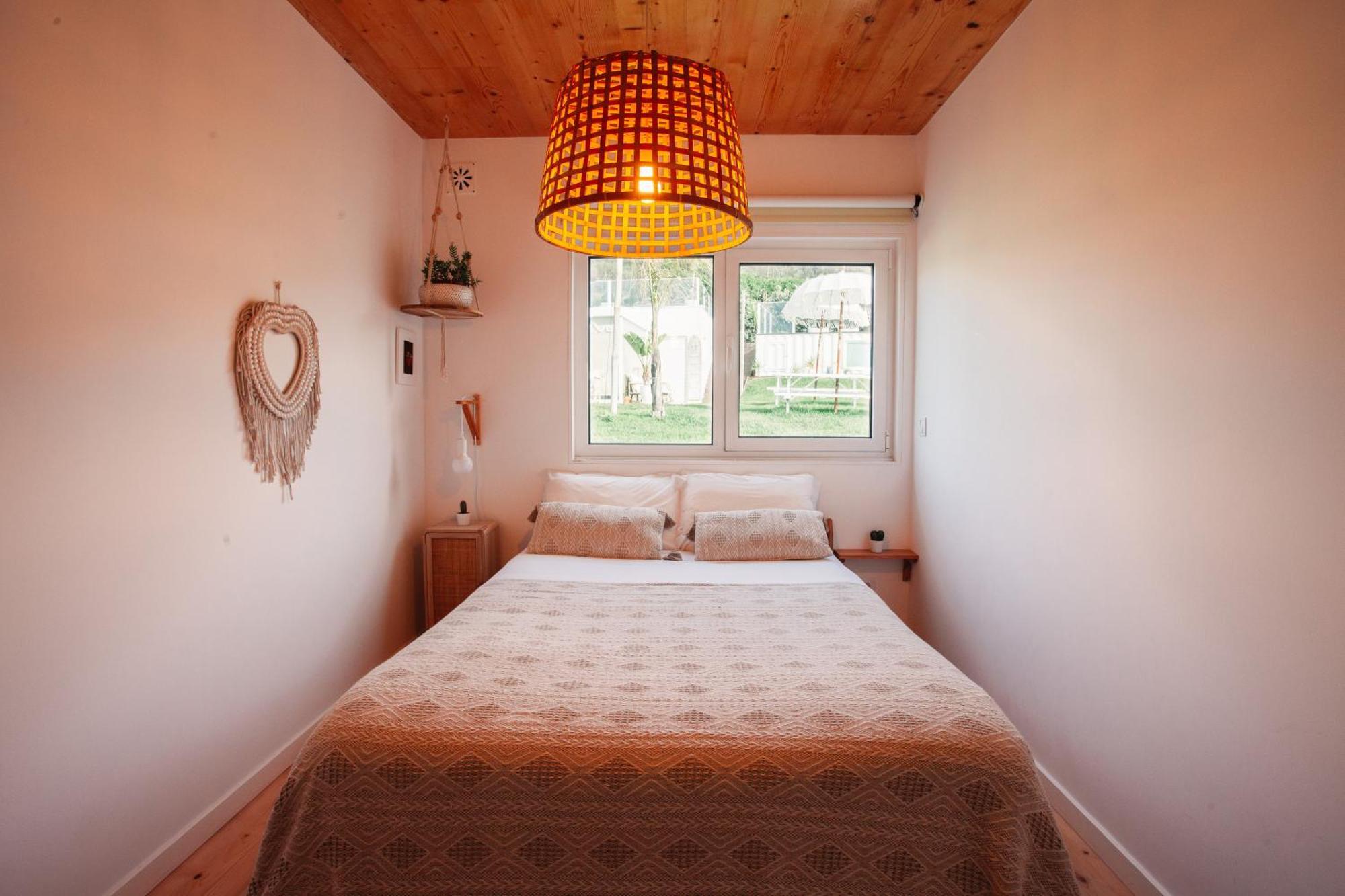 We Surf House Bed & Breakfast *