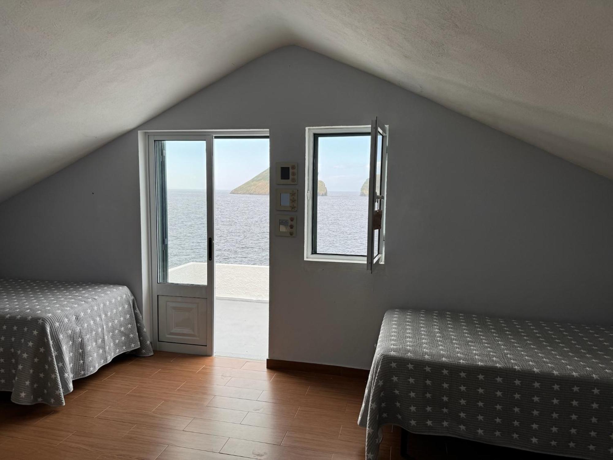 Casa Beira Mar Holiday home *