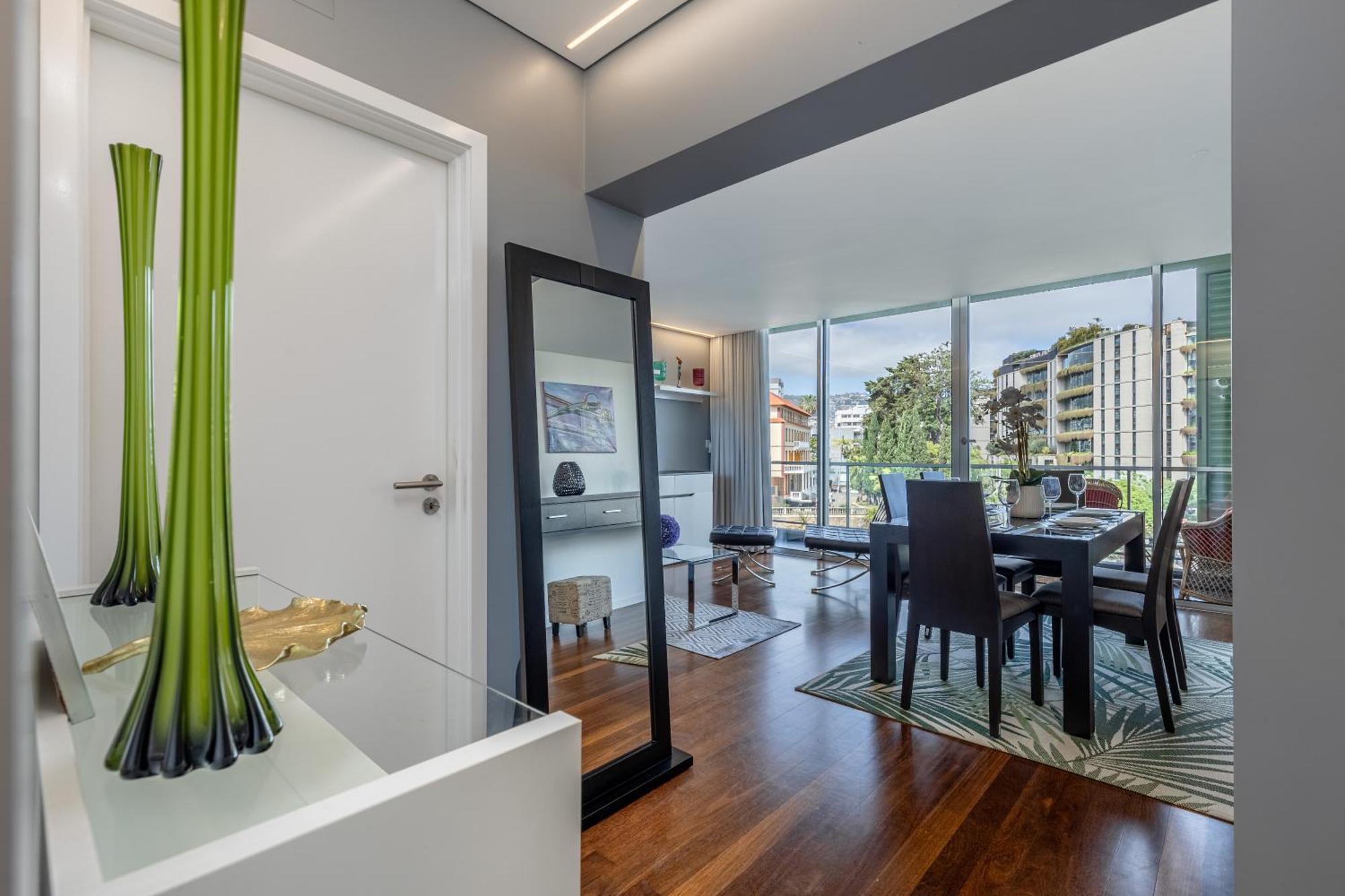 Vista Savoy By Rmz Apartamento