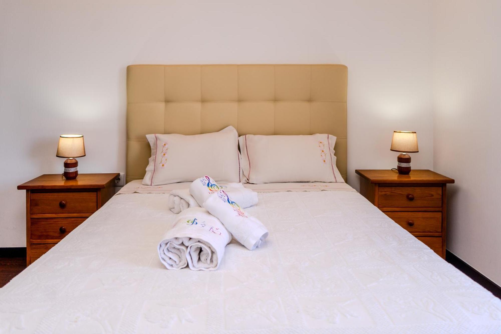 Paradise Farm With Pool And Jacuzzi In Douro Agroturismo