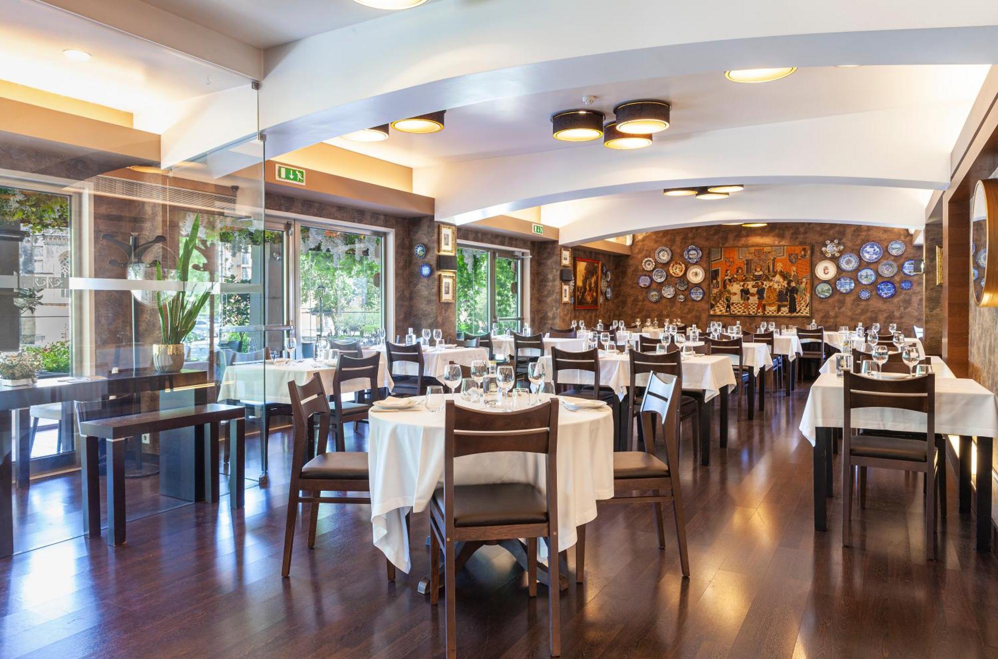 Lis Hotel 4*