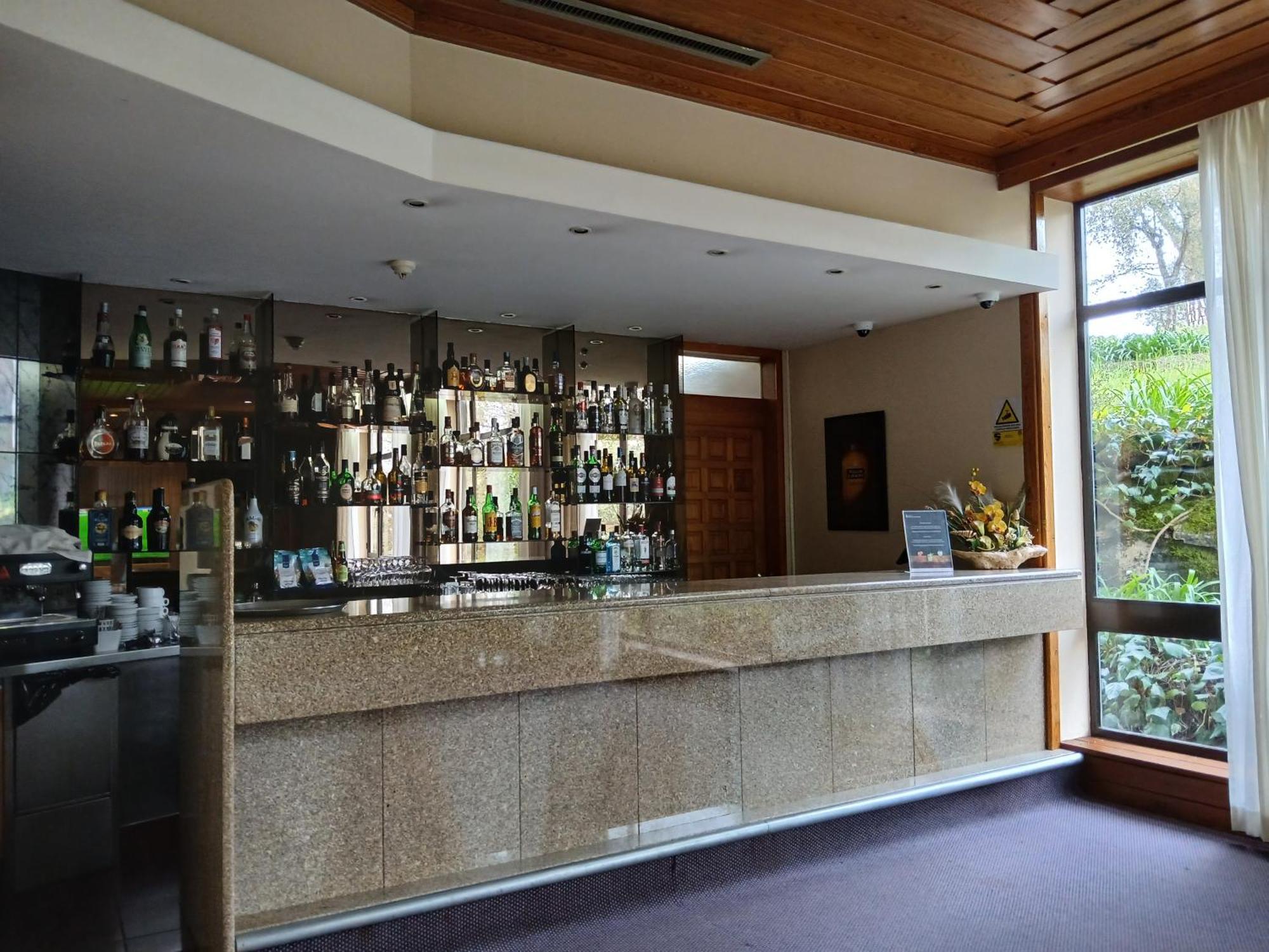 Hotel Senhora Do Castelo 3*