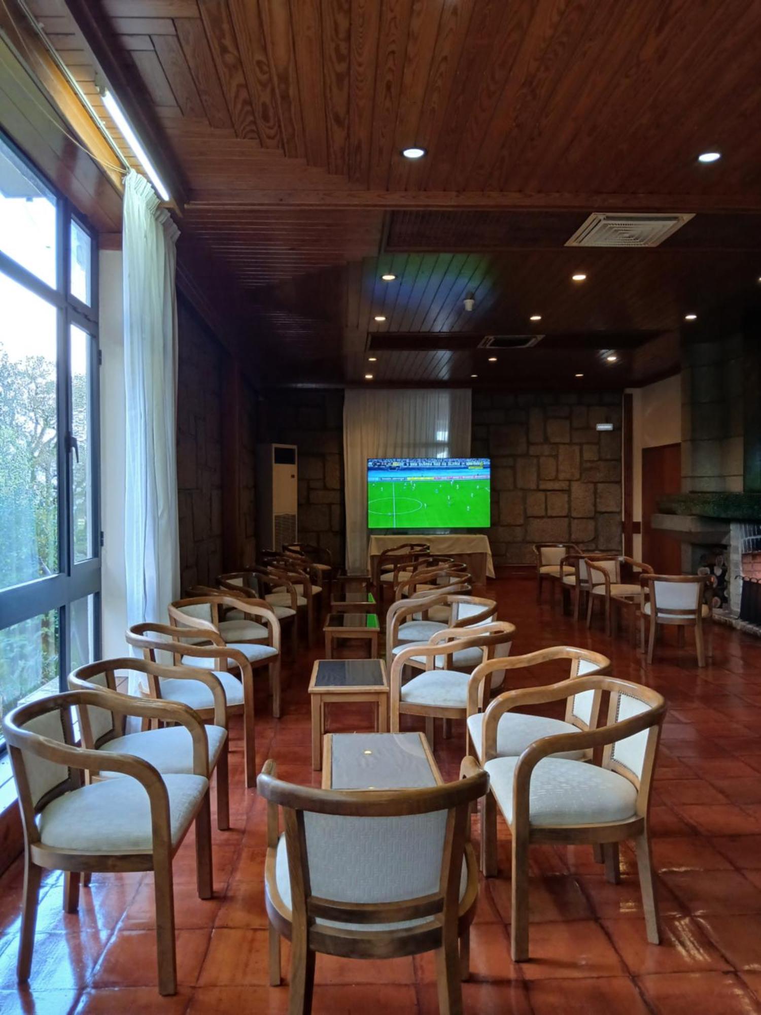 Senhora Do Castelo Hotel